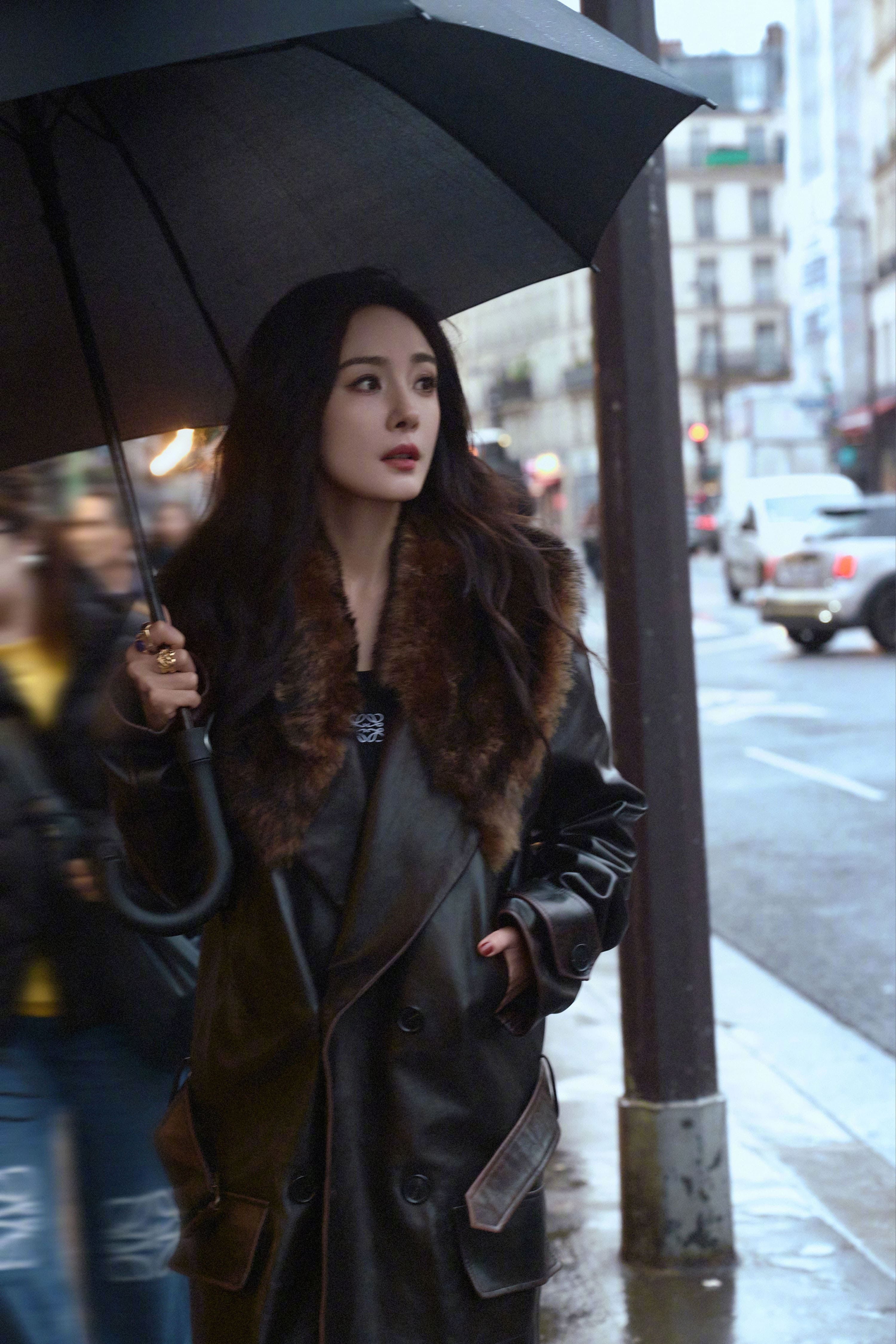 LOEWE2024秋冬女裝秀—楊冪[高清套圖]-第1章-图片10