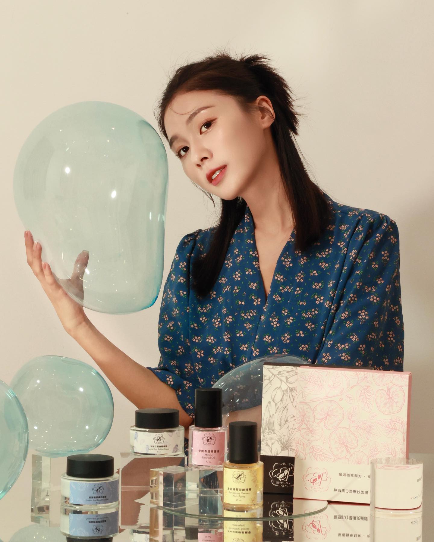 甜美系正妹「曹媛媛」兇悍身材好犯規 火辣視角美腿全都露-第1章-图片8