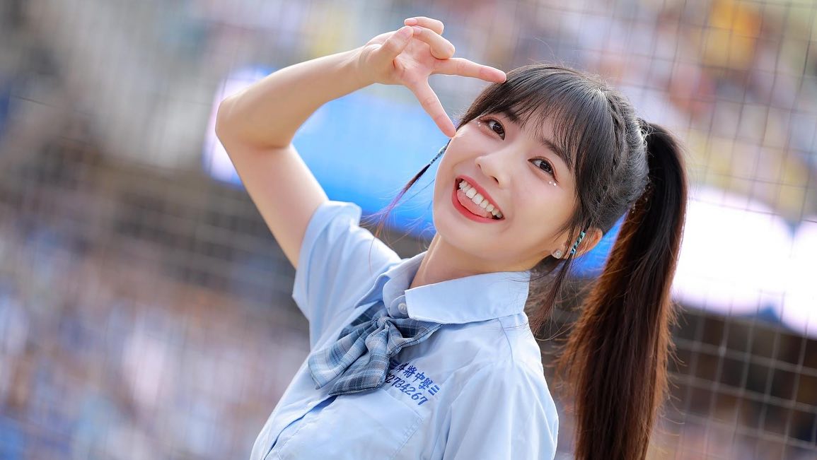 療癒系女孩「慈妹」渾圓美乳藏不住 全身上下超火辣-第1章-图片10