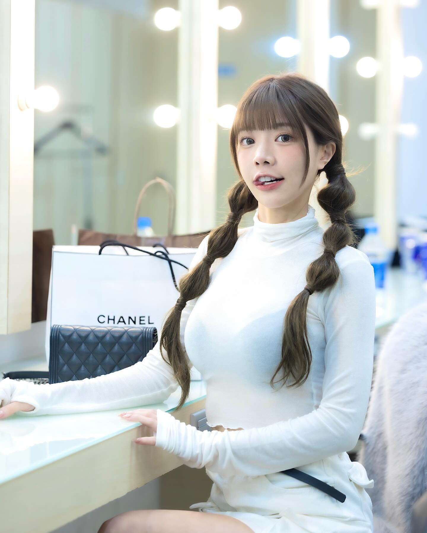 中職最正MC「上衣太薄被看光」完美形狀、顏色全被看見-第1章-图片8