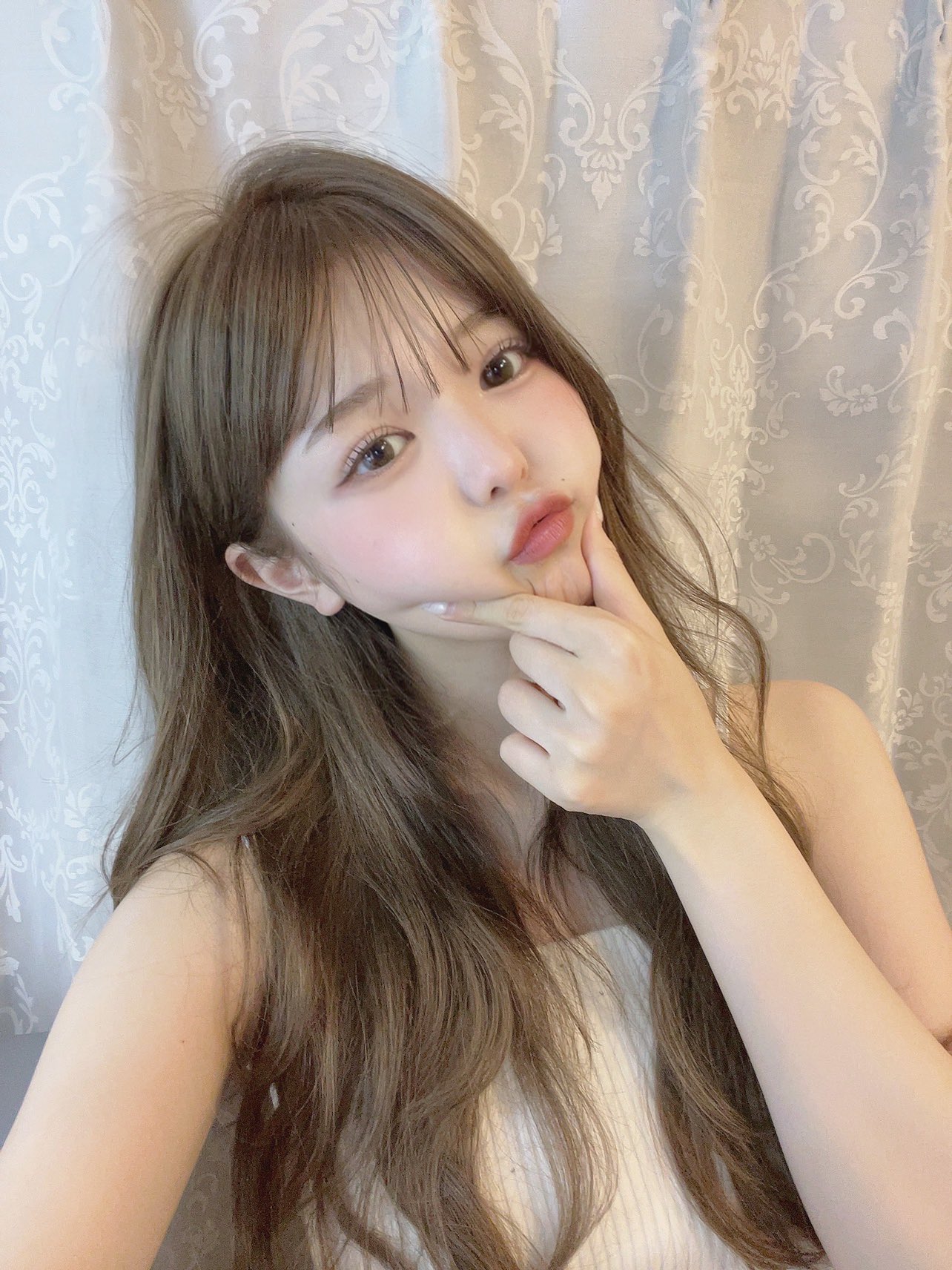りょーか(折田 涼夏)+(10p)