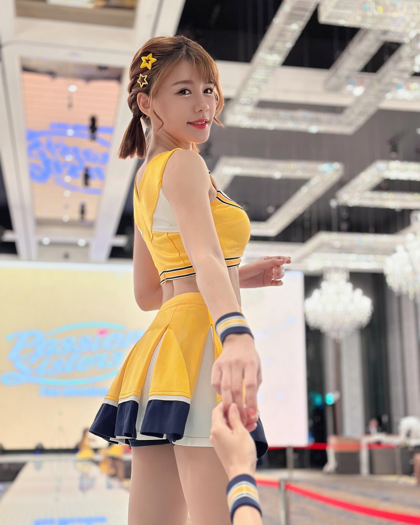 女神「陳波波」短髮俏麗誘人！火辣身材視角炸裂-第1章-图片3