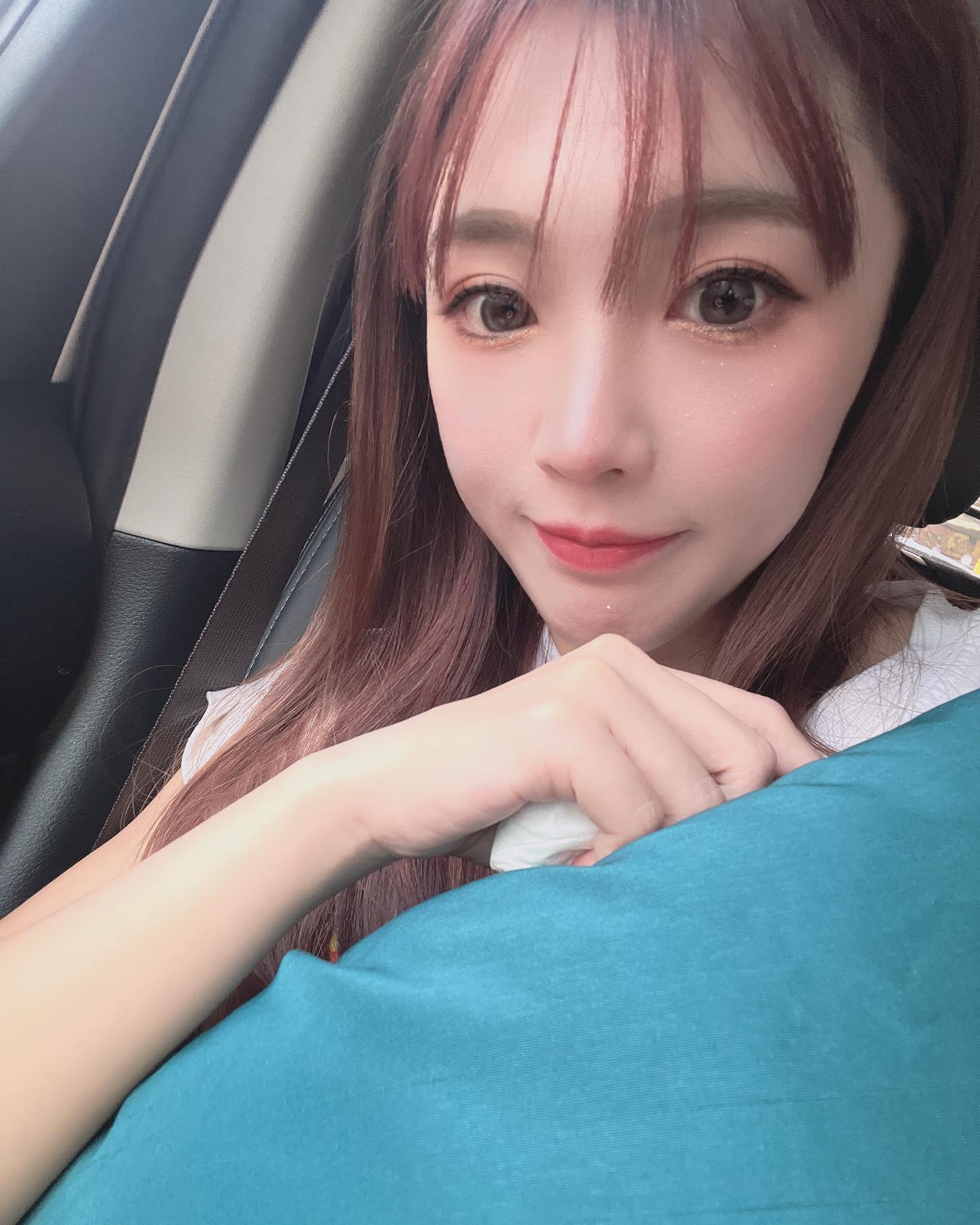 正妹「靜靜」甜美外型迷倒眾人！讓人眼神移不開-第1章-图片4