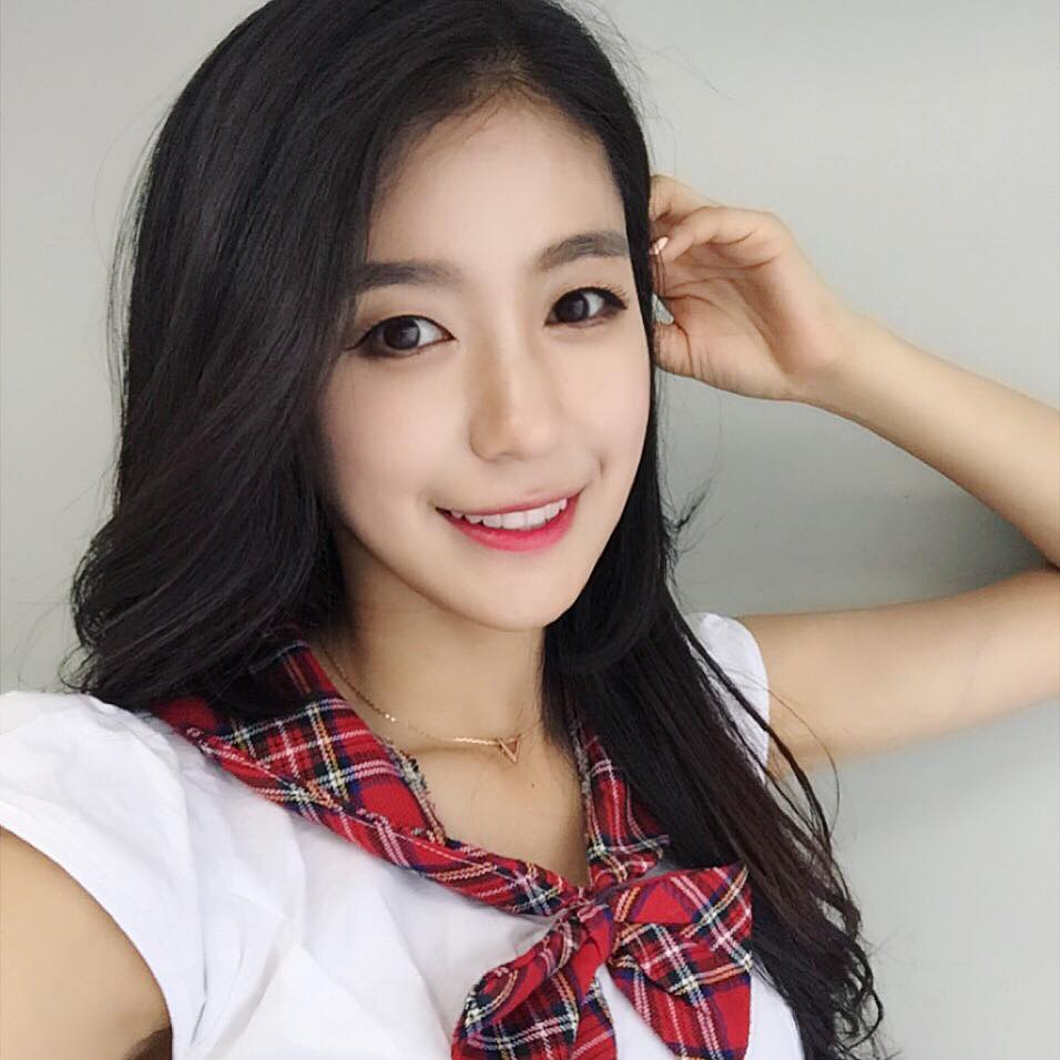 김연정(金娟婷)+(13p)