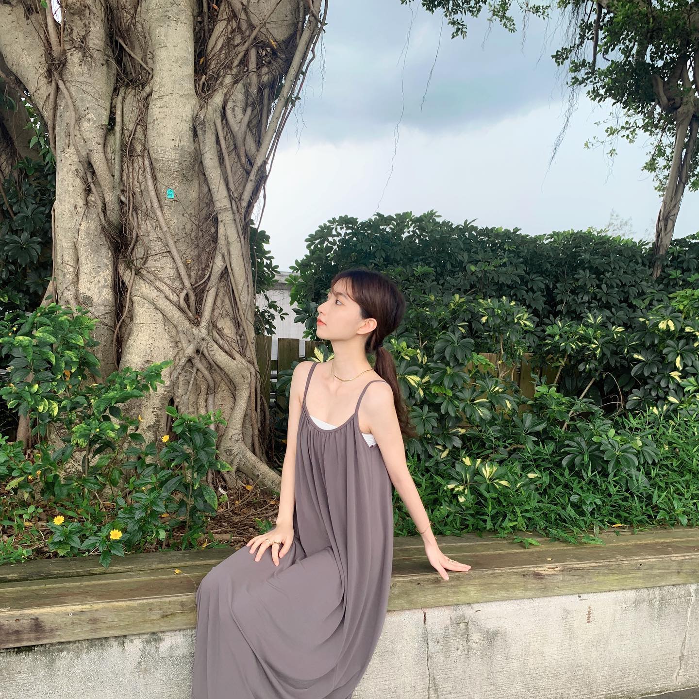 啦啦隊全新女神穿套裝更仙氣 多益960分接待外交全靠她-第1章-图片2