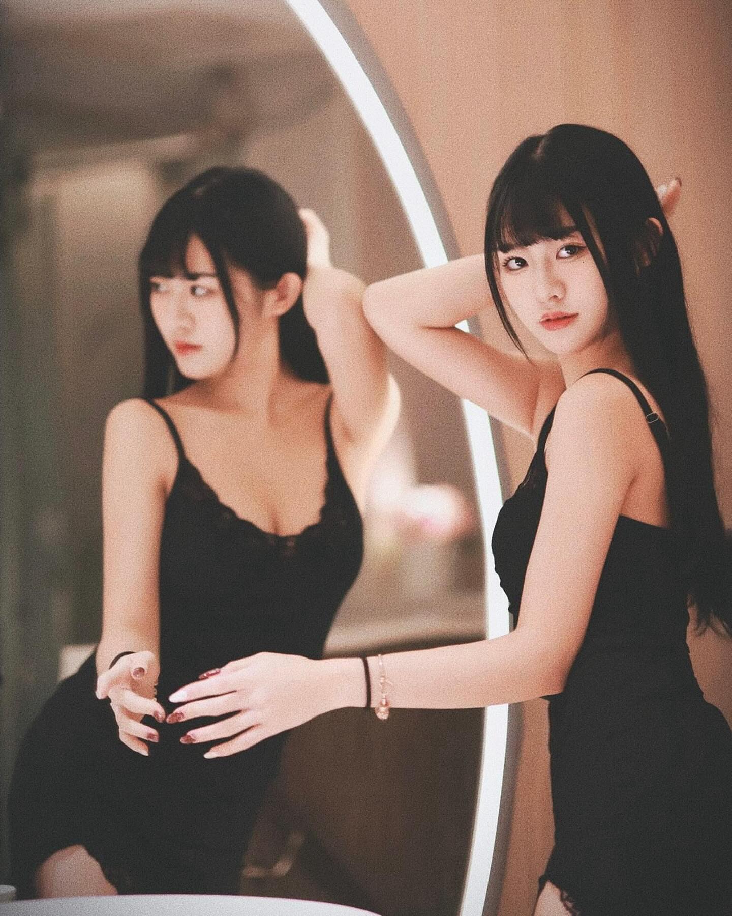 正妹「又心」外表優雅、曲線好兇 越看越惹火-第1章-图片8