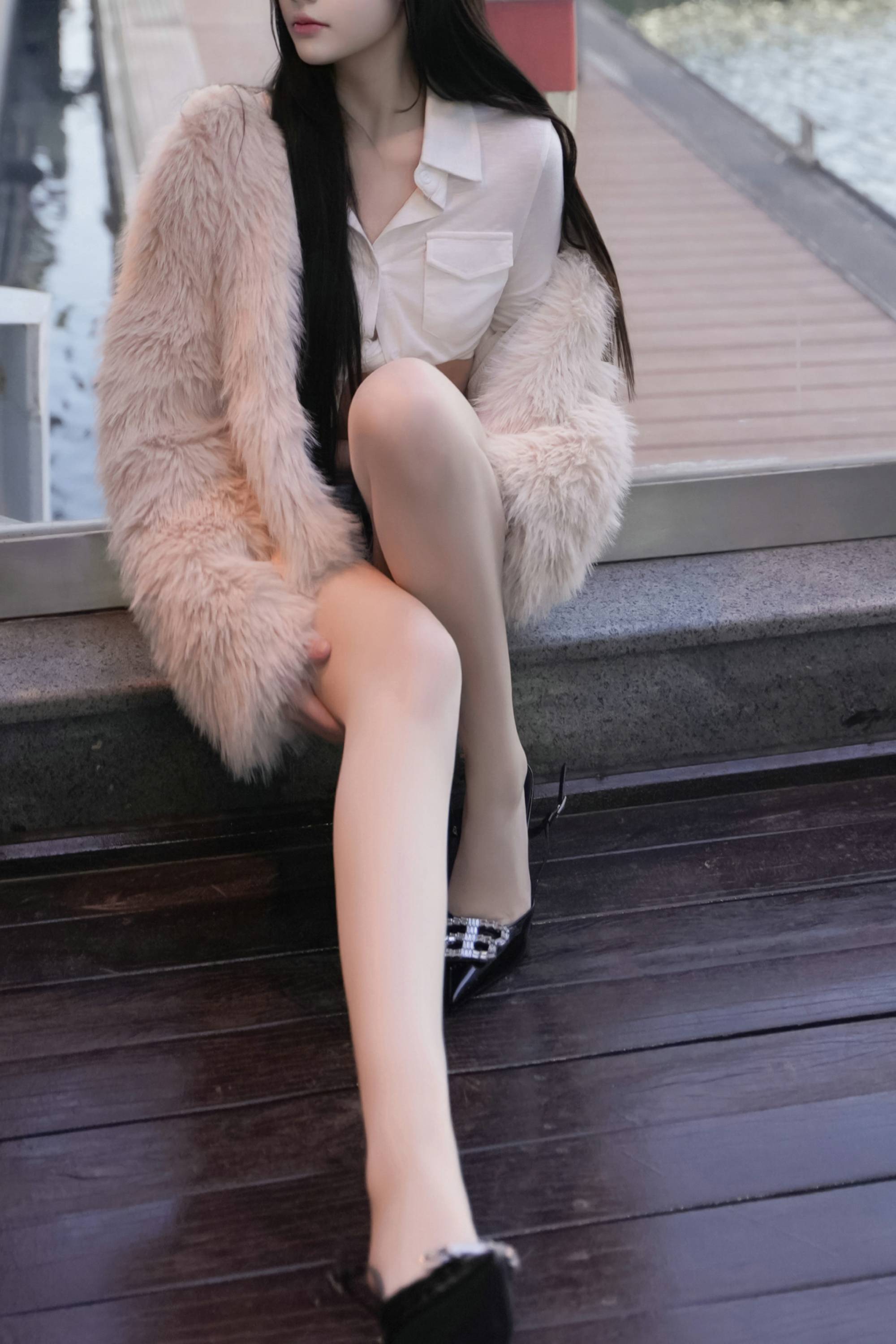 【秀人番外收集系列】美模 龍雪兒 無內肉絲【82P】-第1章-图片12