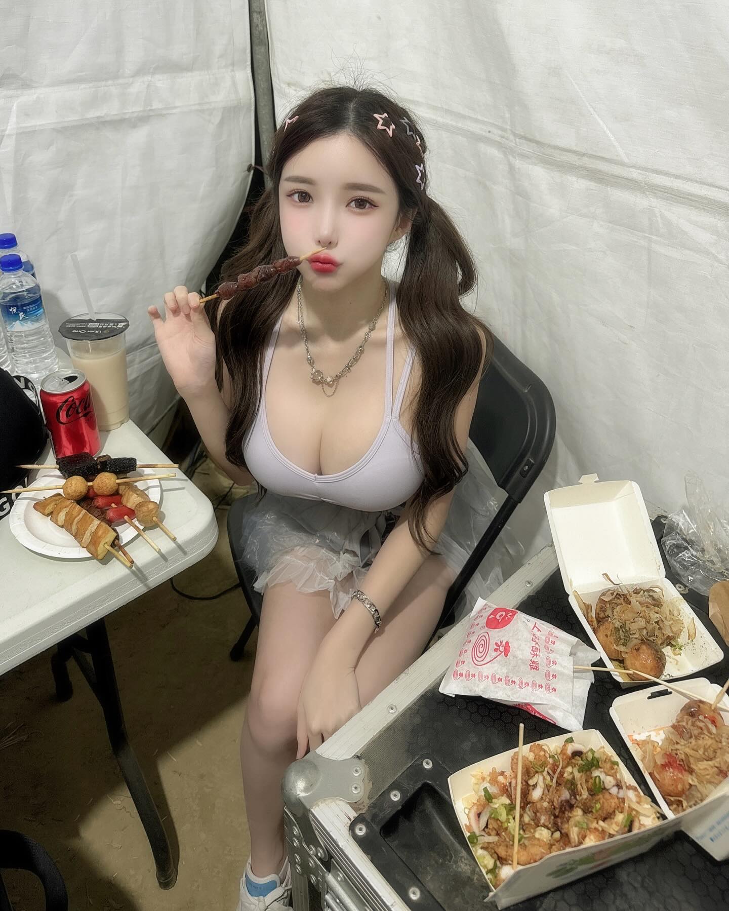 火辣DJ「藍星蕾」飽滿的美胸視角好吸睛 滿滿的誘惑-第1章-图片8