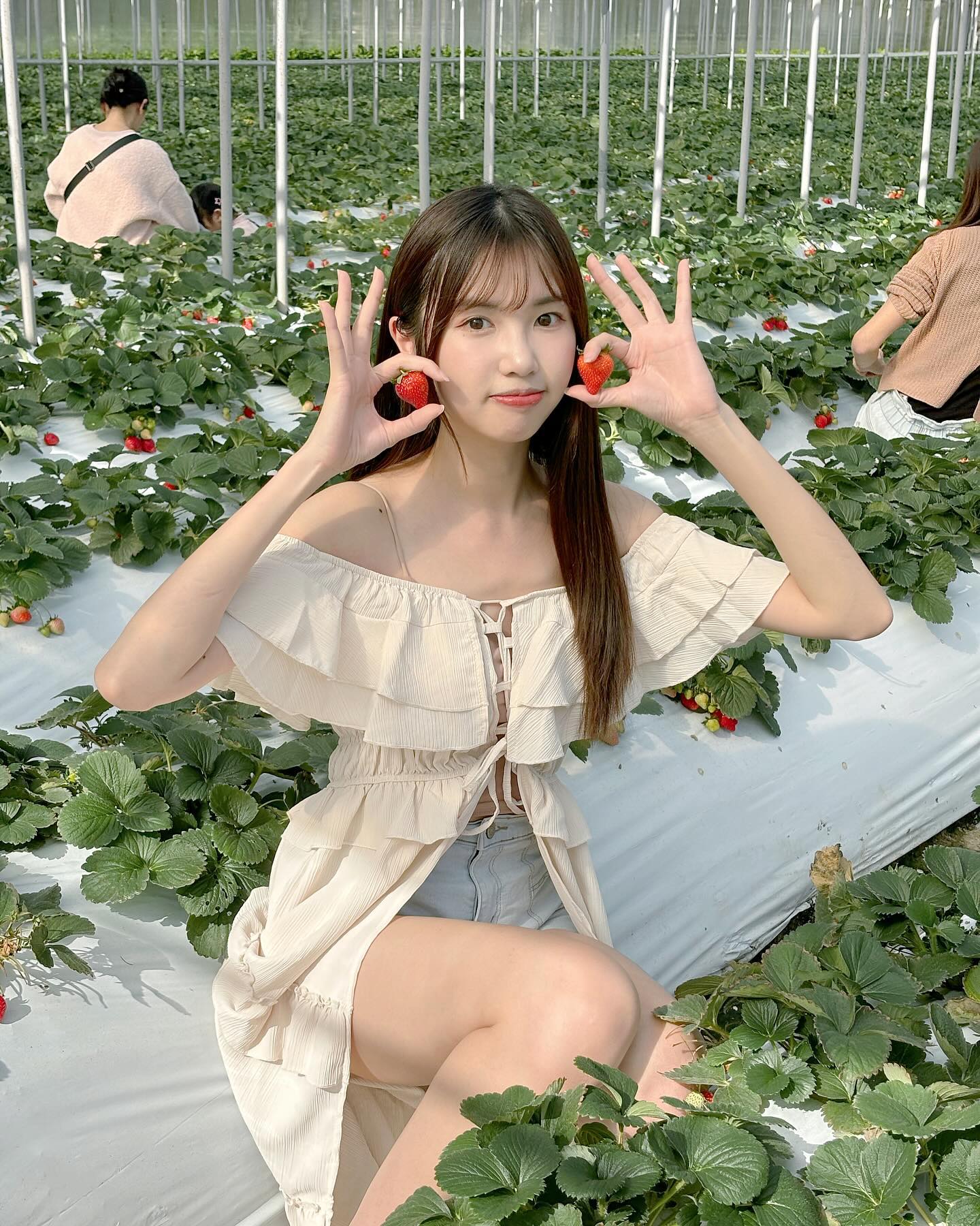 可愛美少女「恵米」無懈可擊的招牌美腿實在太誘惑-第1章-图片1