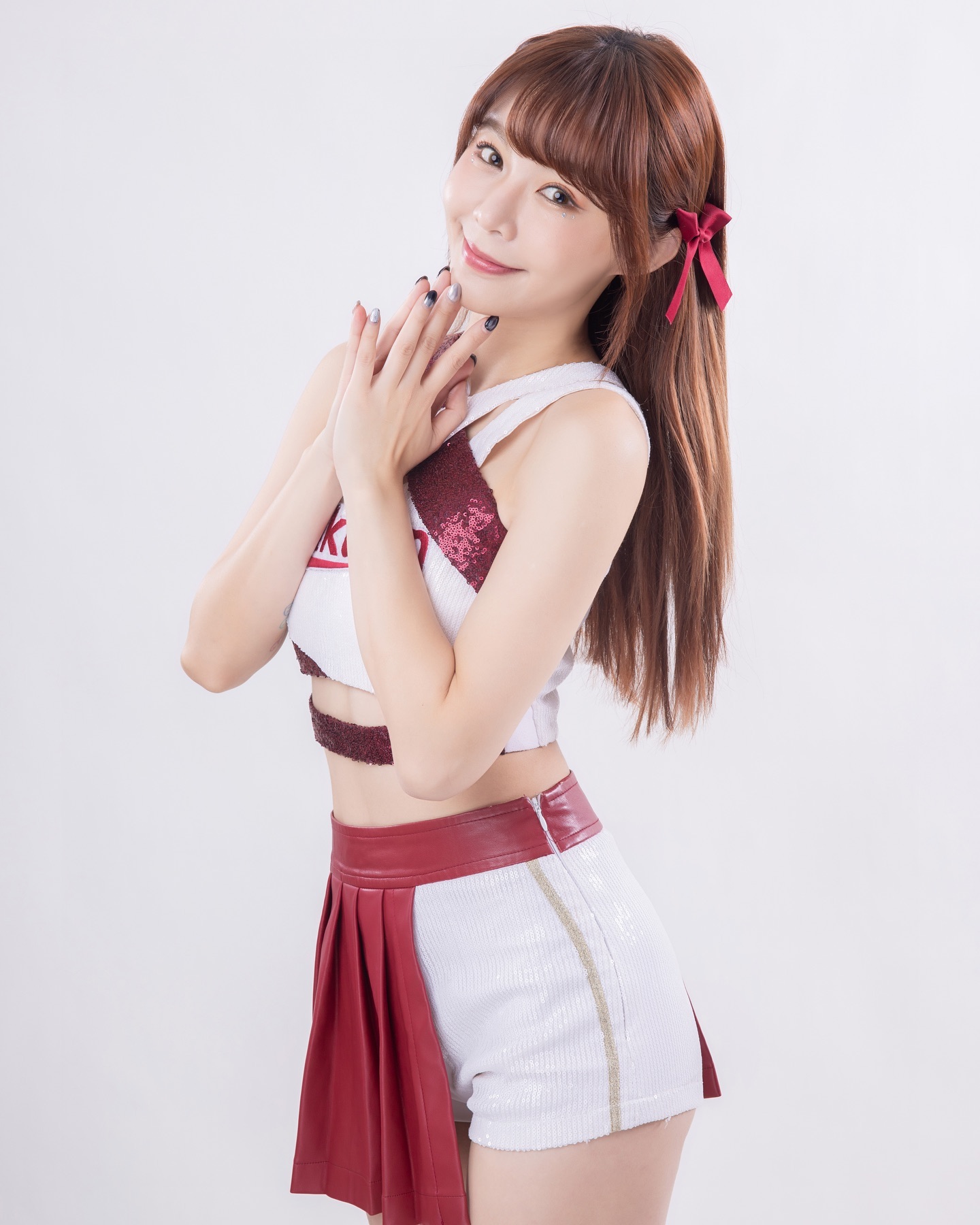 啦啦隊女神「Yuri陳怡叡」迷人氣息讓粉絲戀愛！眼神誘惑滿滿-第1章-图片4