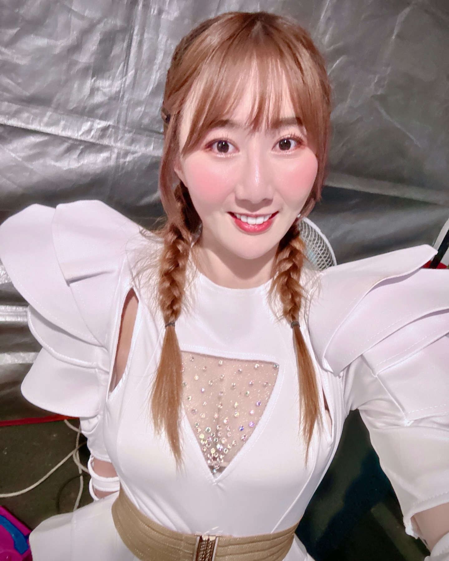 正妹「軒軒」臉蛋太甜了......火辣美體讓你全身酥麻-第1章-图片2