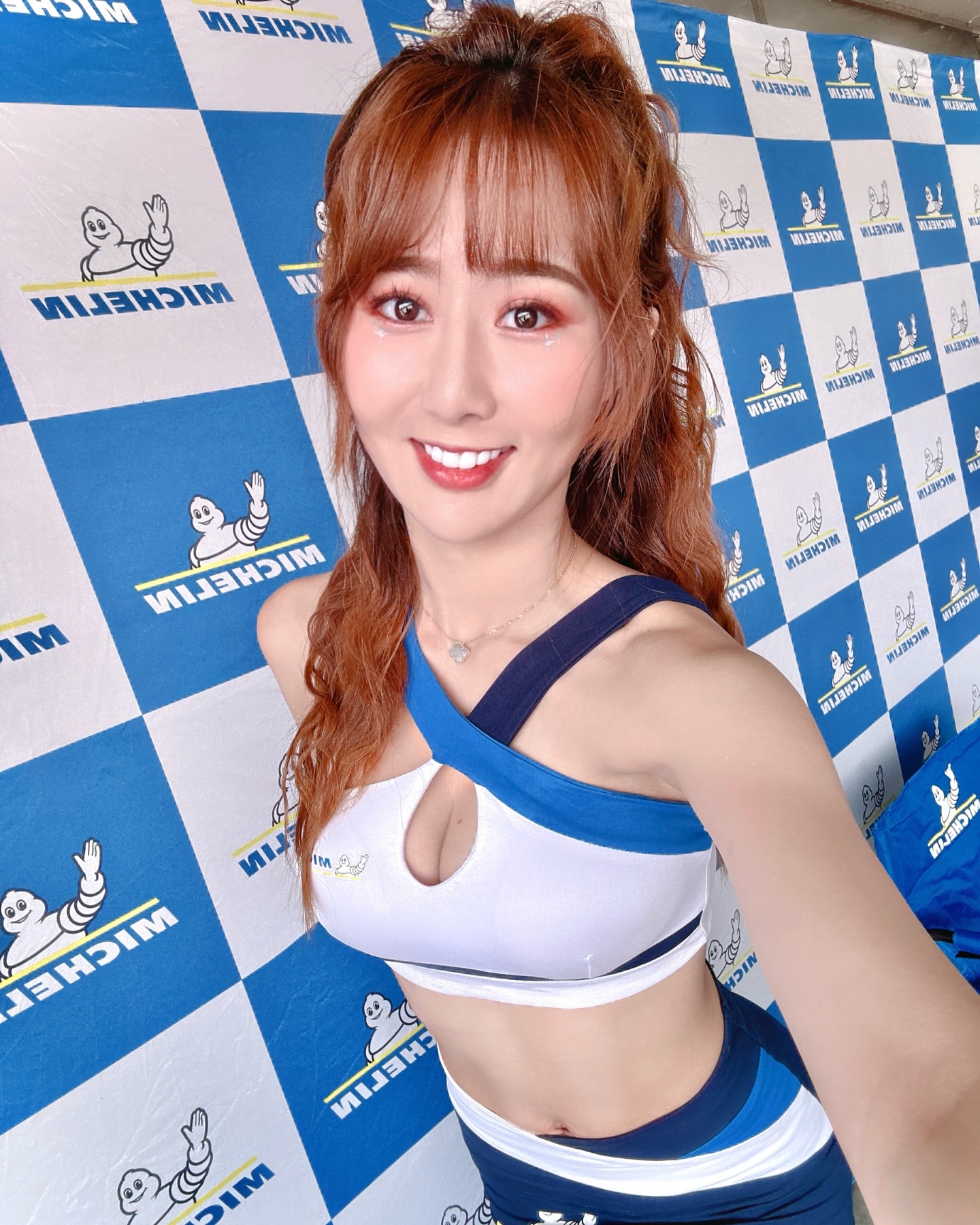 正妹「軒軒」臉蛋太甜了......火辣美體讓你全身酥麻-第1章-图片3