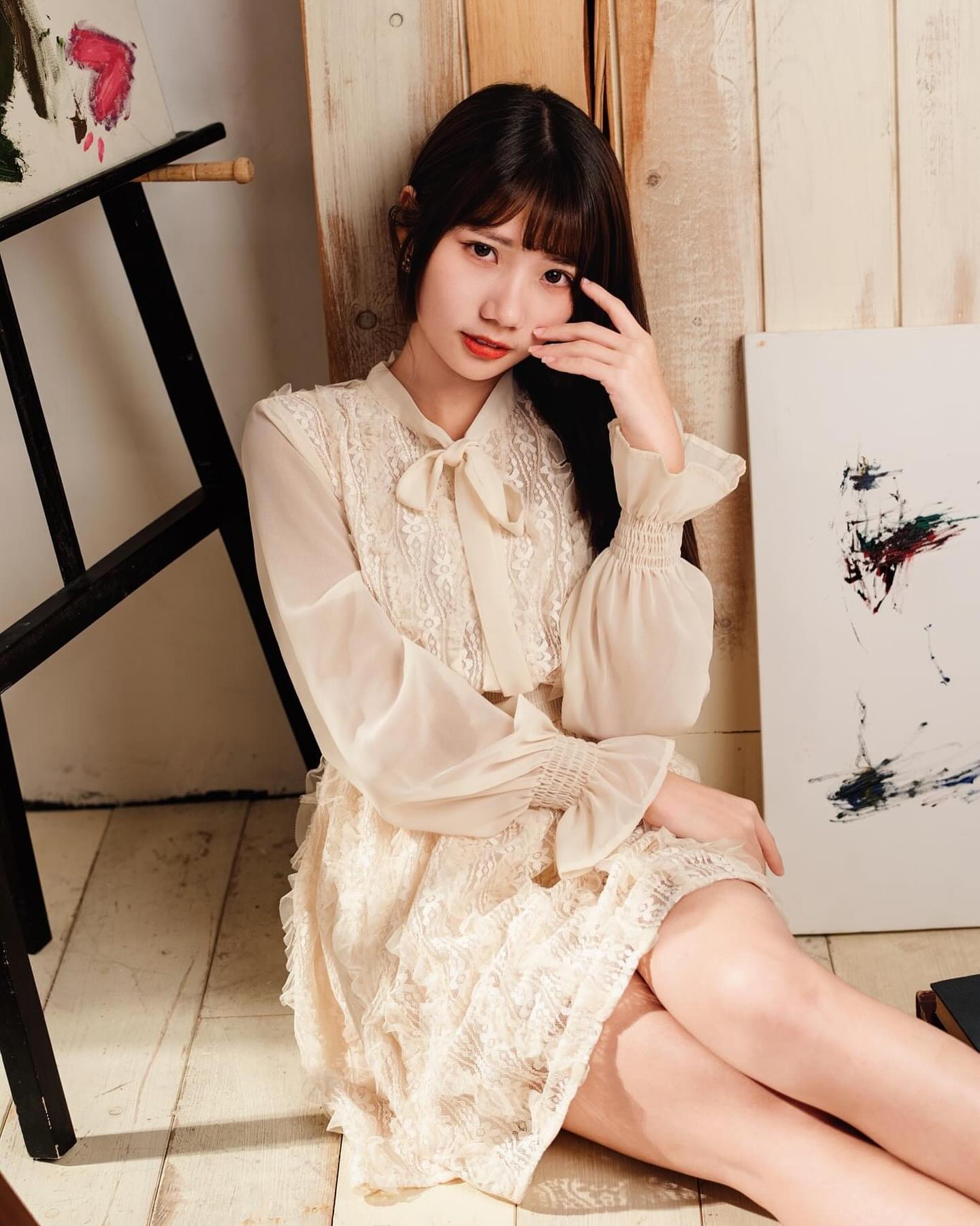 爆乳妹「nimo尼莫」渾圓形狀好犯規讓人血脈噴張-第1章-图片2