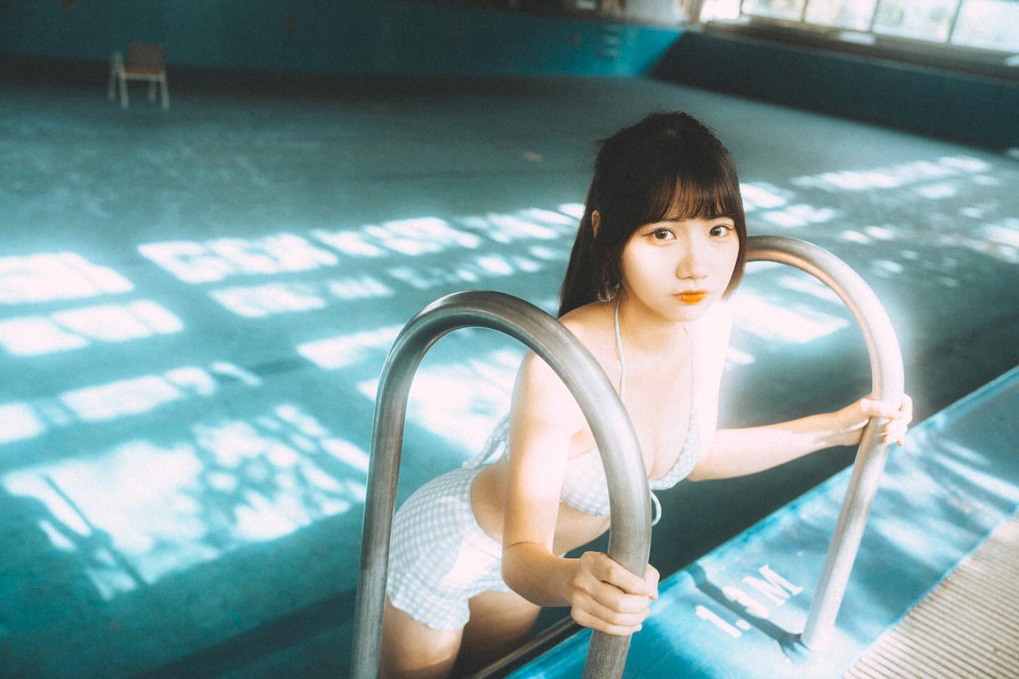 爆乳妹「nimo尼莫」渾圓形狀好犯規讓人血脈噴張-第1章-图片4