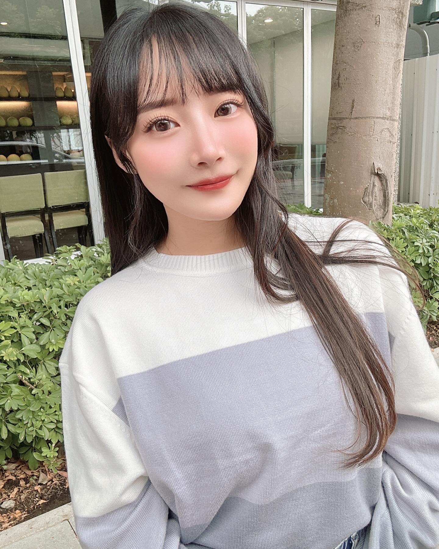 羽球甜心「小皮」極度誘人的身材太挑逗 看起來很有料-第1章-图片9