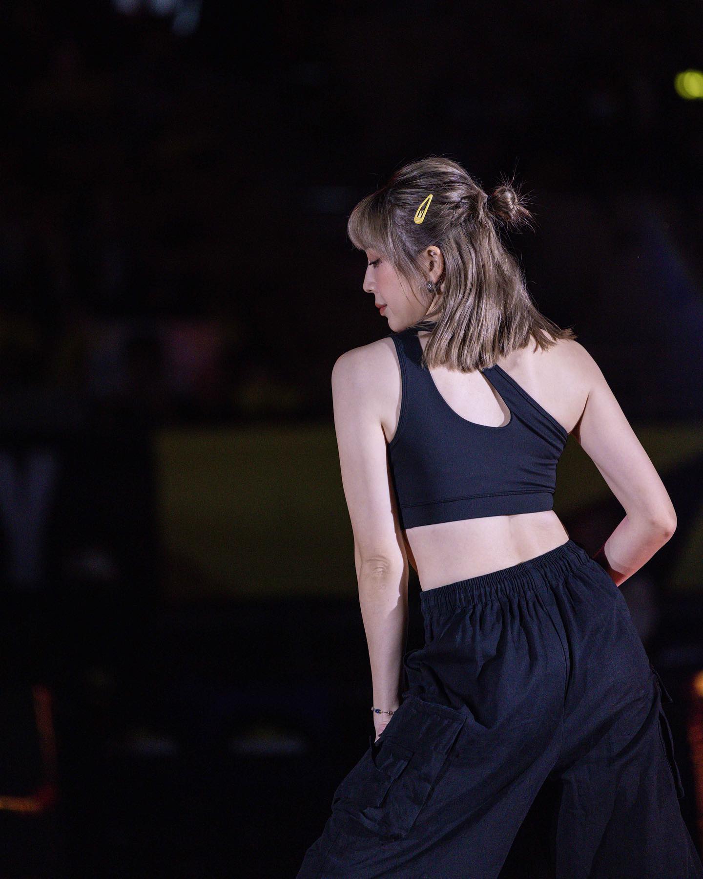 美艷女孩「廖幼齒」銷魂線條逼死人 完美弧度好誘惑-第1章-图片7