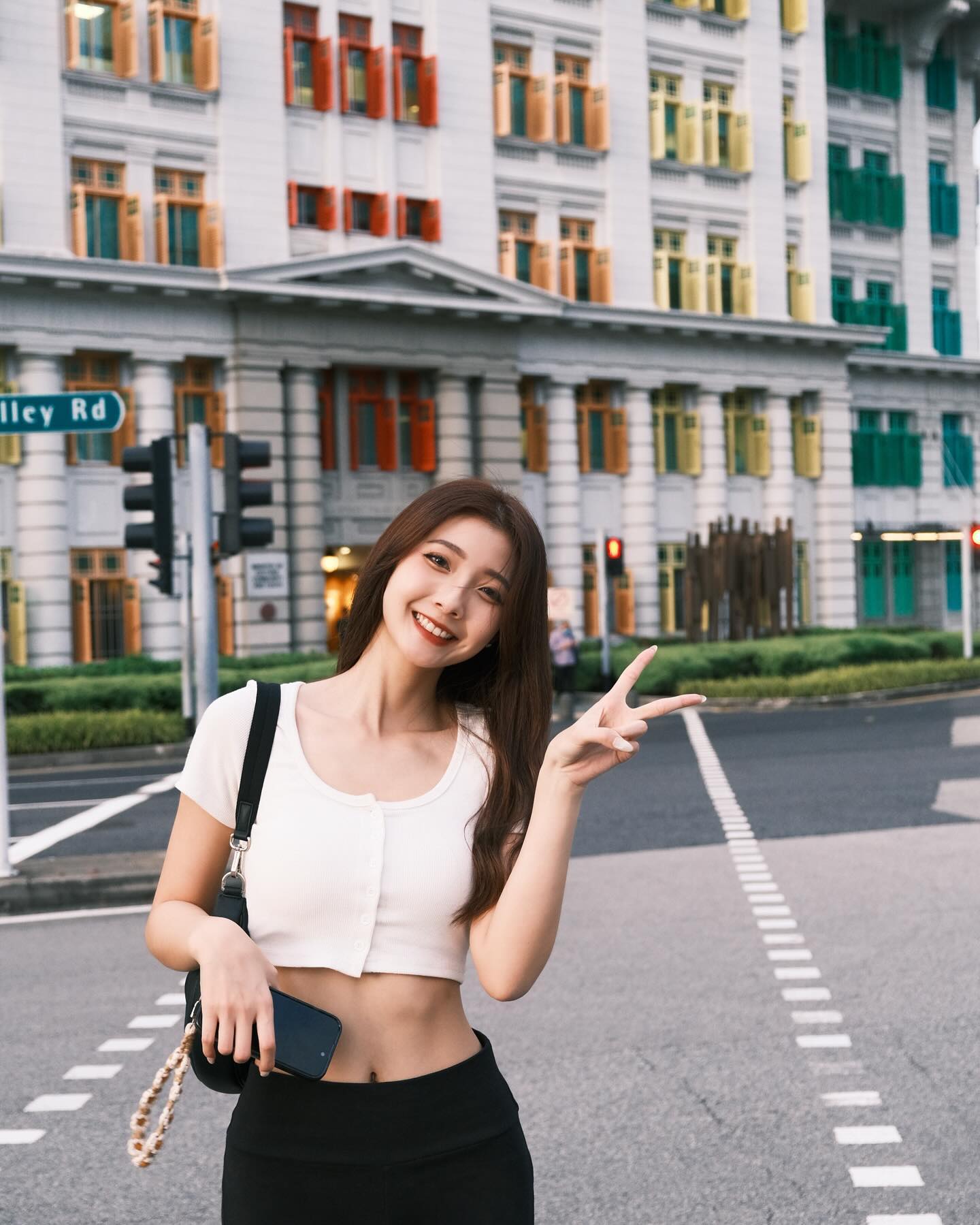 正妹「汶汶」顏值跟乳量兼具 身姿性感誘人-第1章-图片3