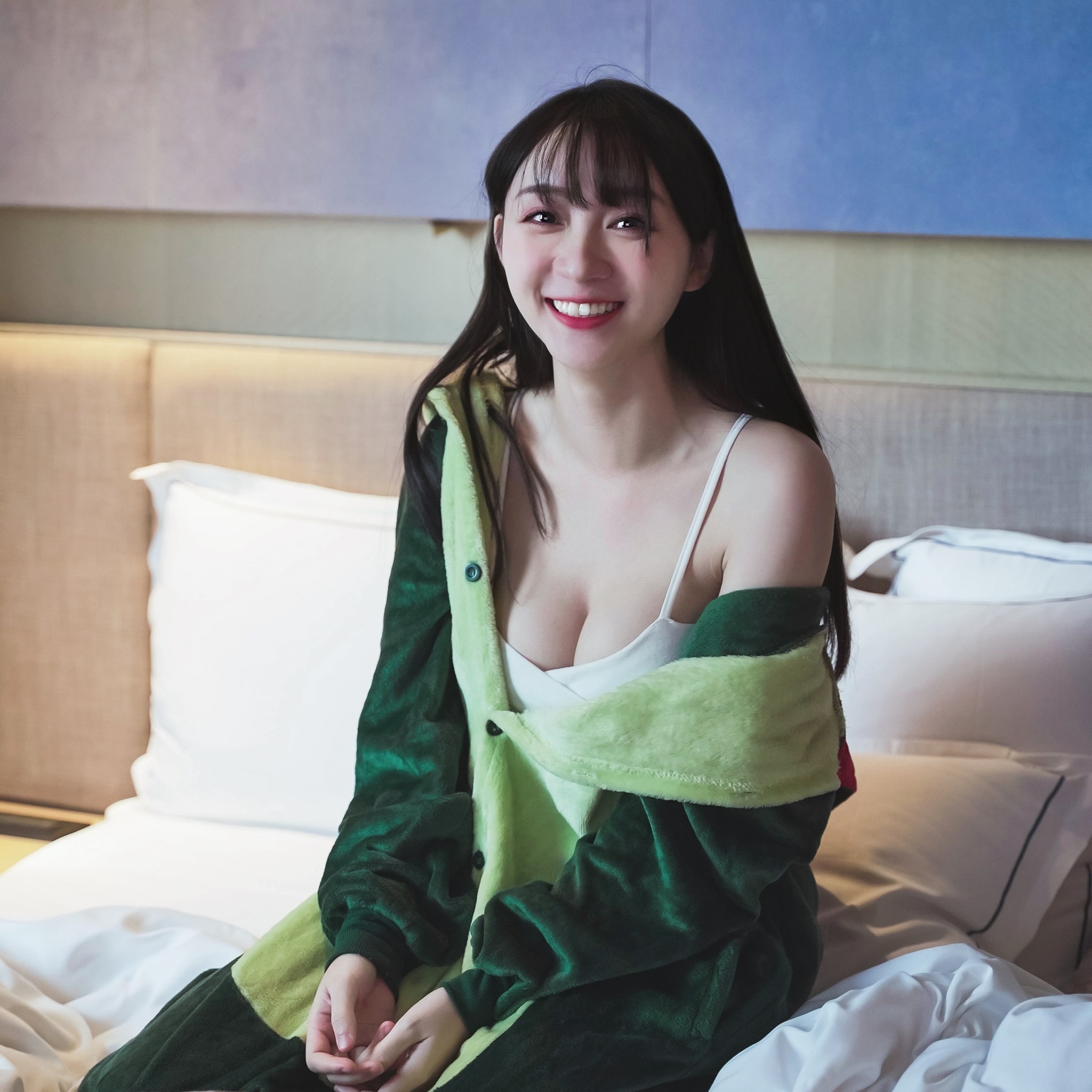 實況正妹「子喵koneko」用飽滿火辣身材來溫暖你的心-第1章-图片3