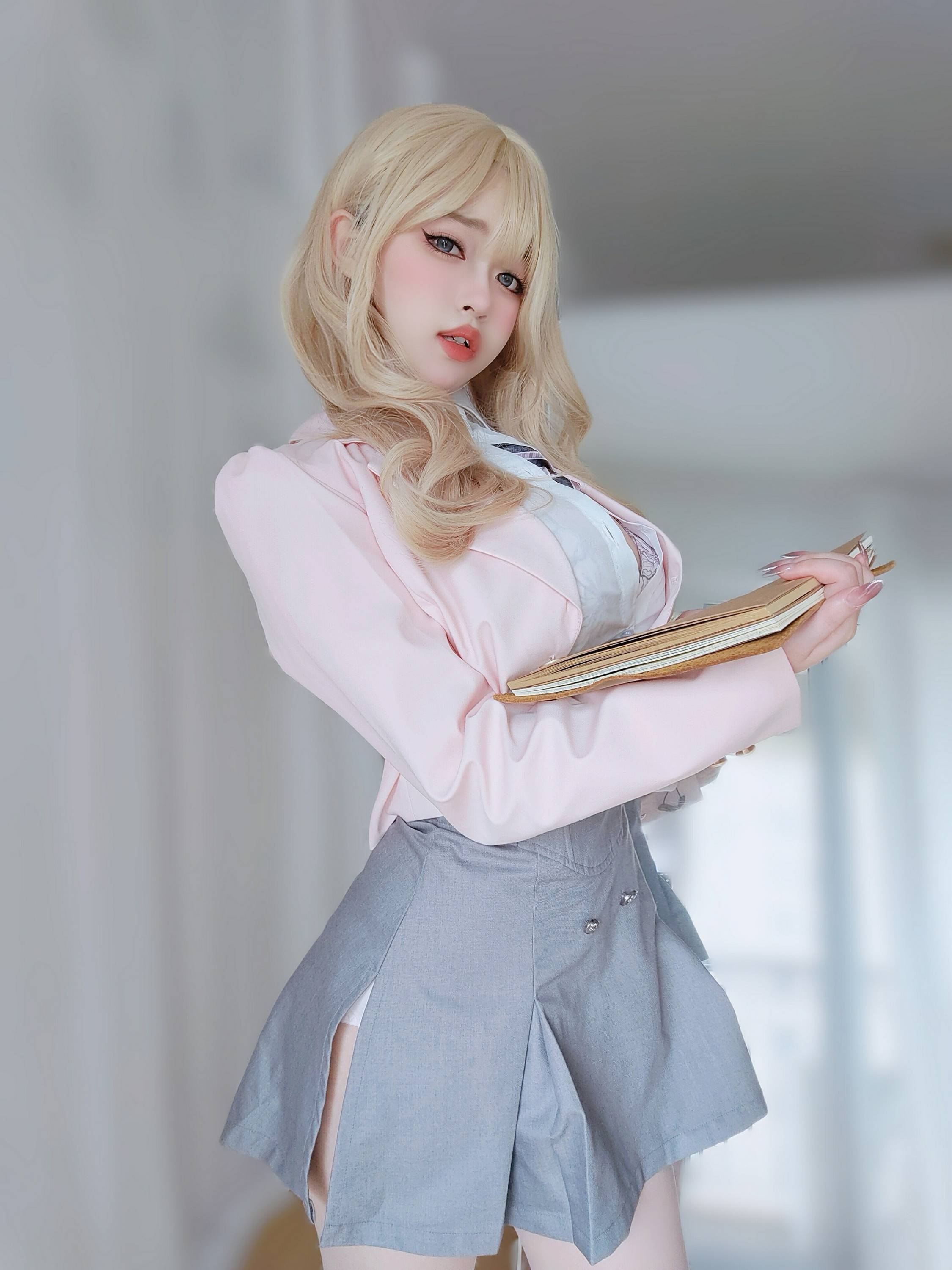 【網路收集系列】福利姬 女主K《 催眠傲嬌的前輩 》VIP福利帖全【81P】-第1章-图片14