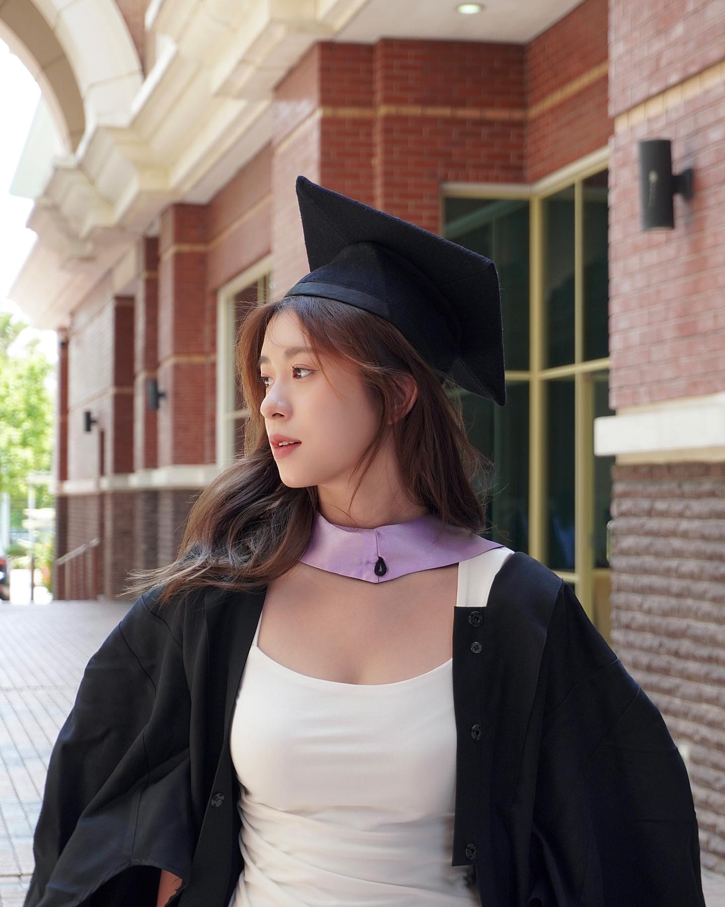 正魅「朱妍彬」氣質外型令人驚豔 姣好身材大方展現-第1章-图片2