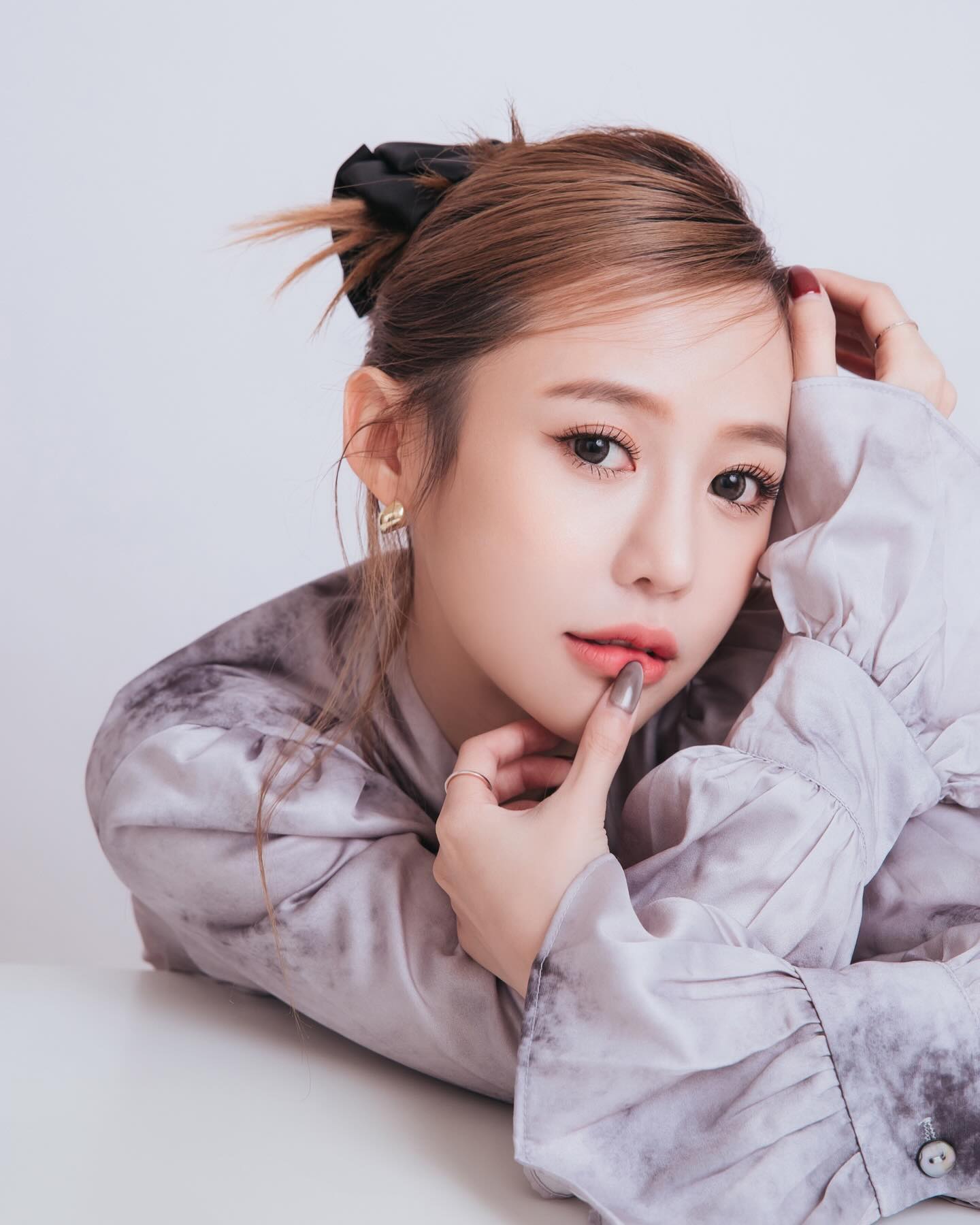 「紀卜心」甜美外型搭配小隻馬身材惹人疼愛-第1章-图片2