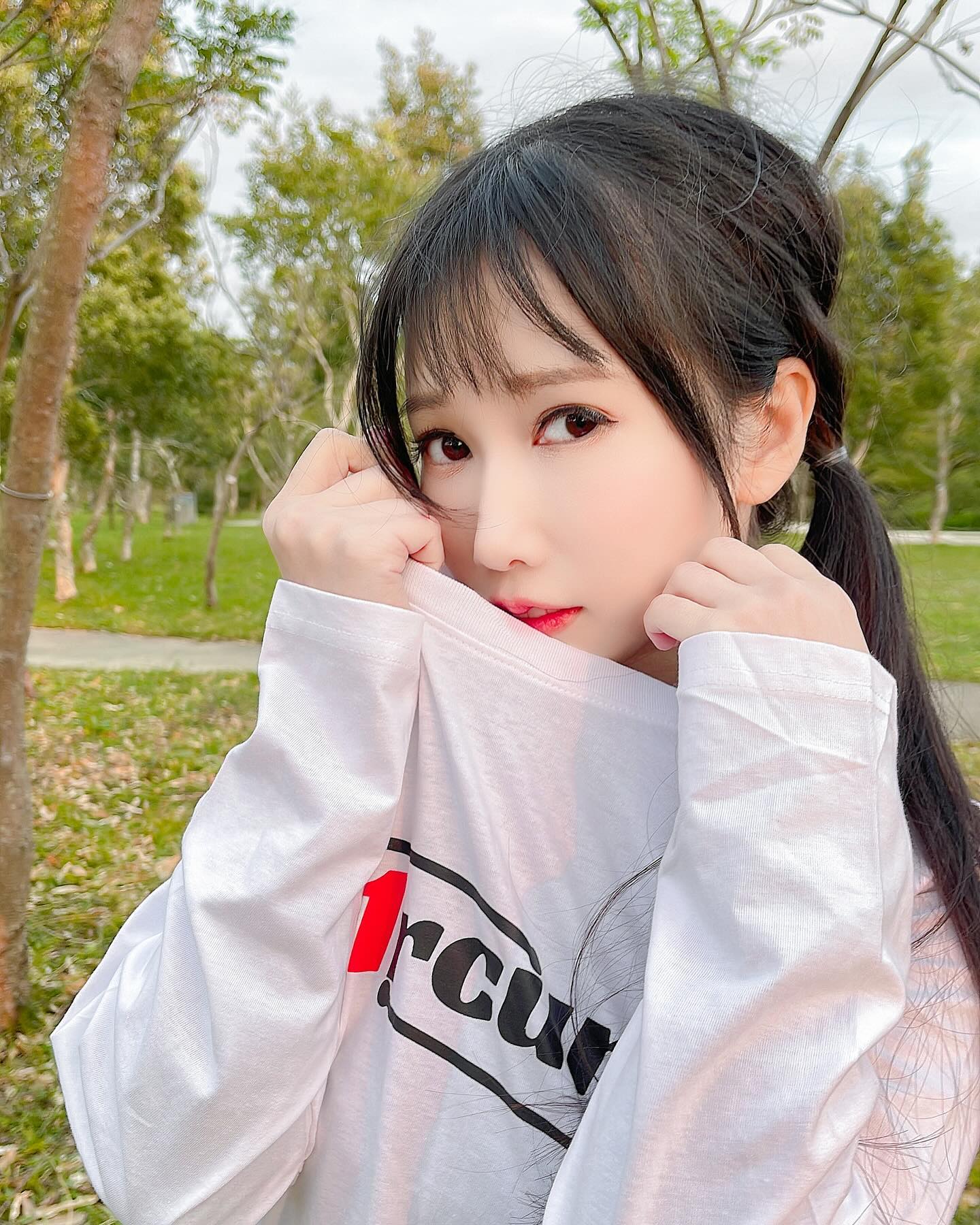 正妹「又又 黃鈺文」令人陶醉的甜美臉蛋 姣好身材難以抗拒-第1章-图片1