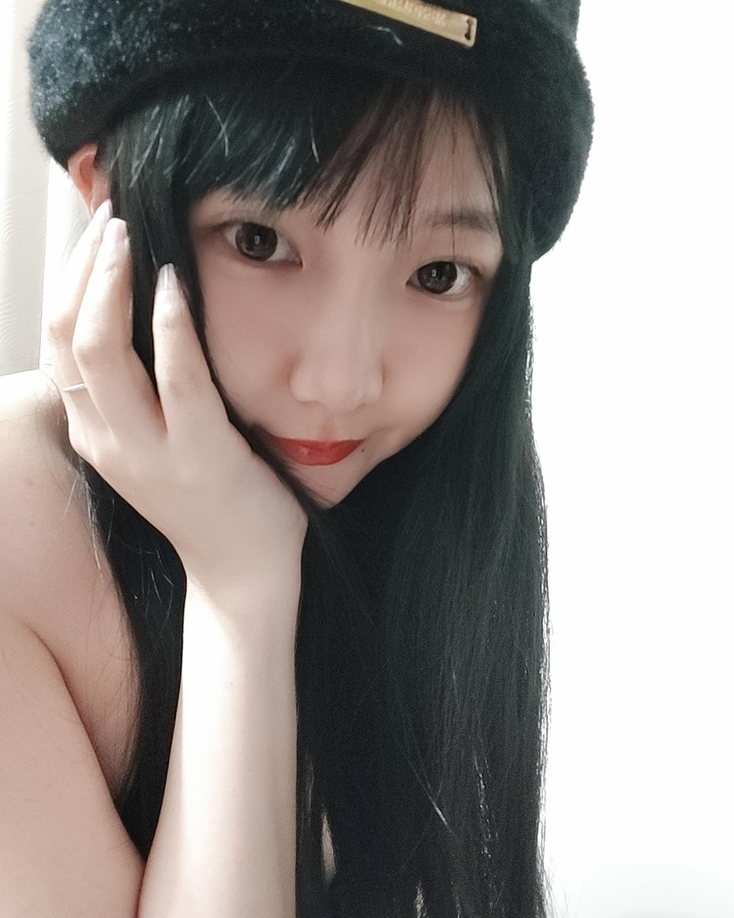 大奶正妹「徐柑仔」白嫩肌膚好誘人 飽滿身材太吸睛惹-第1章-图片9