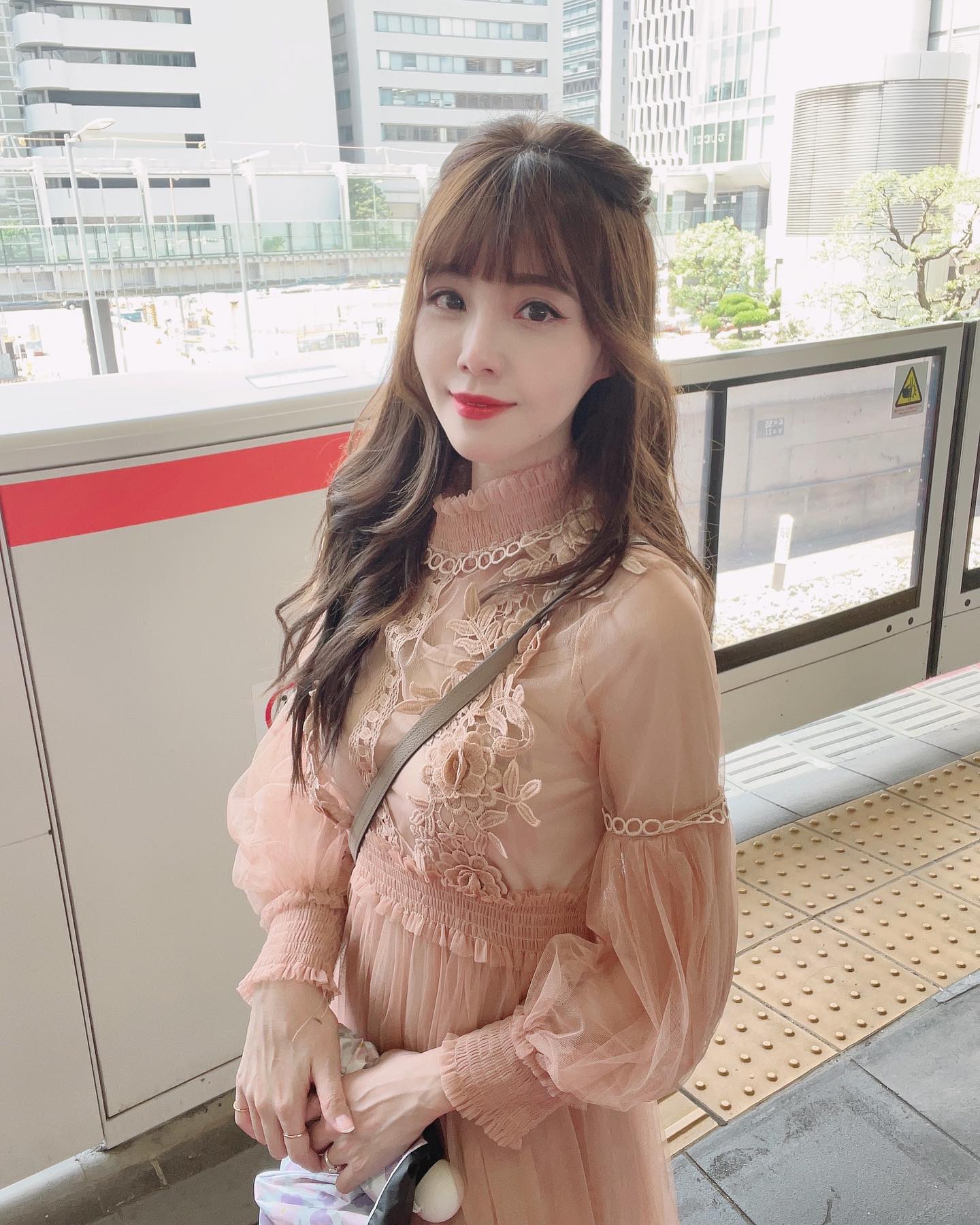 無雙樂團正妹「小彩Zaya」水汪大眼讓人戀愛啦-第1章-图片9