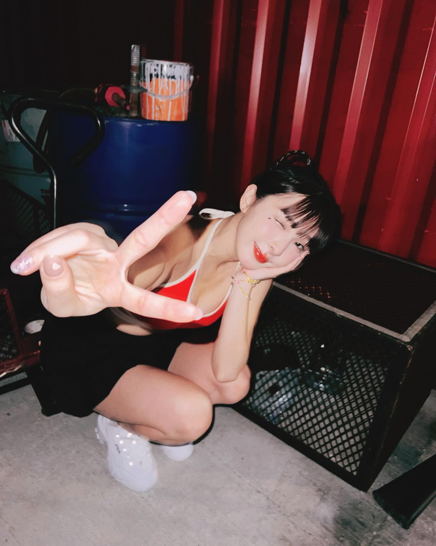 PS女神「林可」雙峰整個呼之欲出 心已經被你擄獲了-第1章-图片3