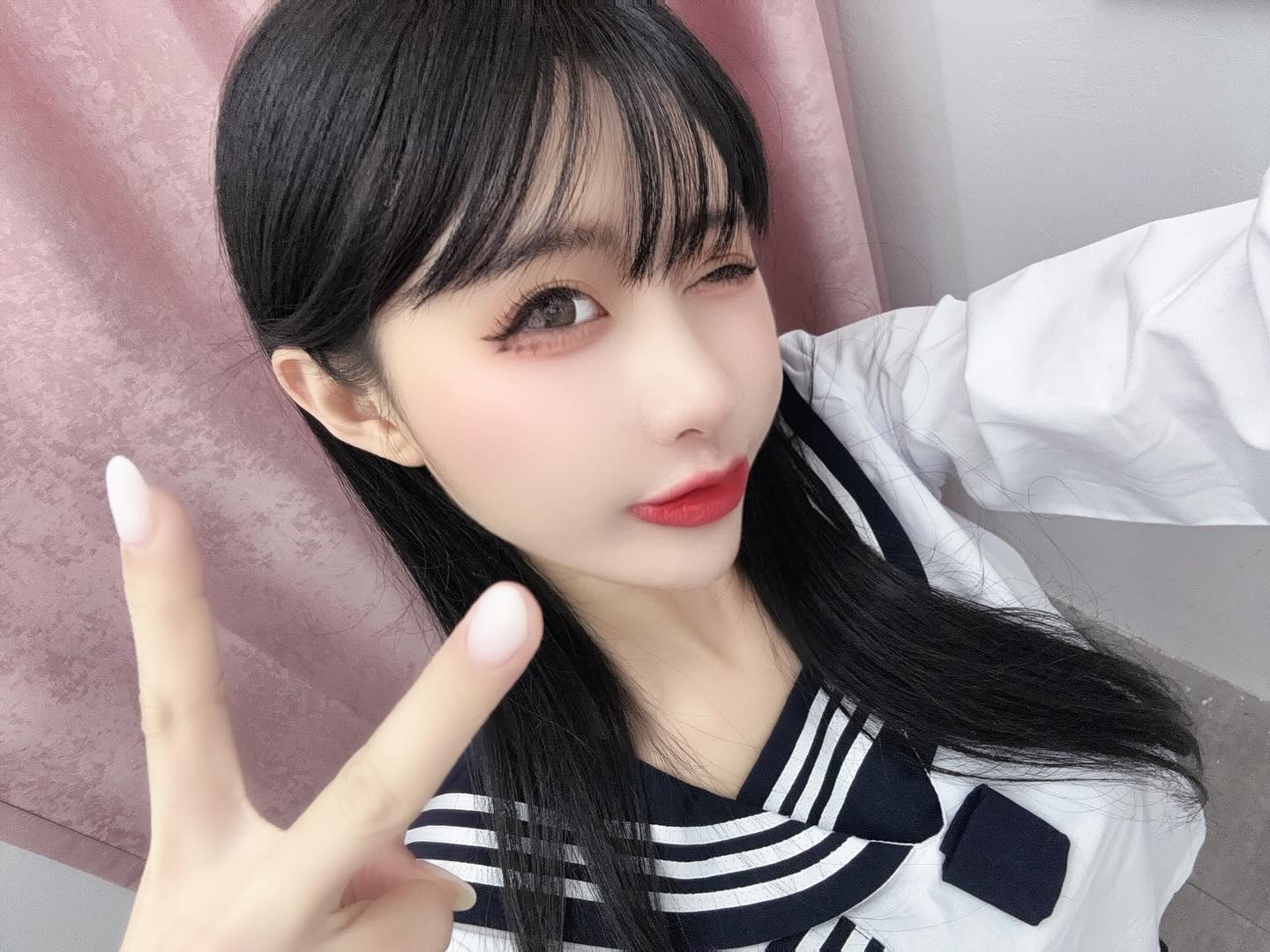 正妹「汪選璇」美乳曲線 身材養眼到極點！-第1章-图片2