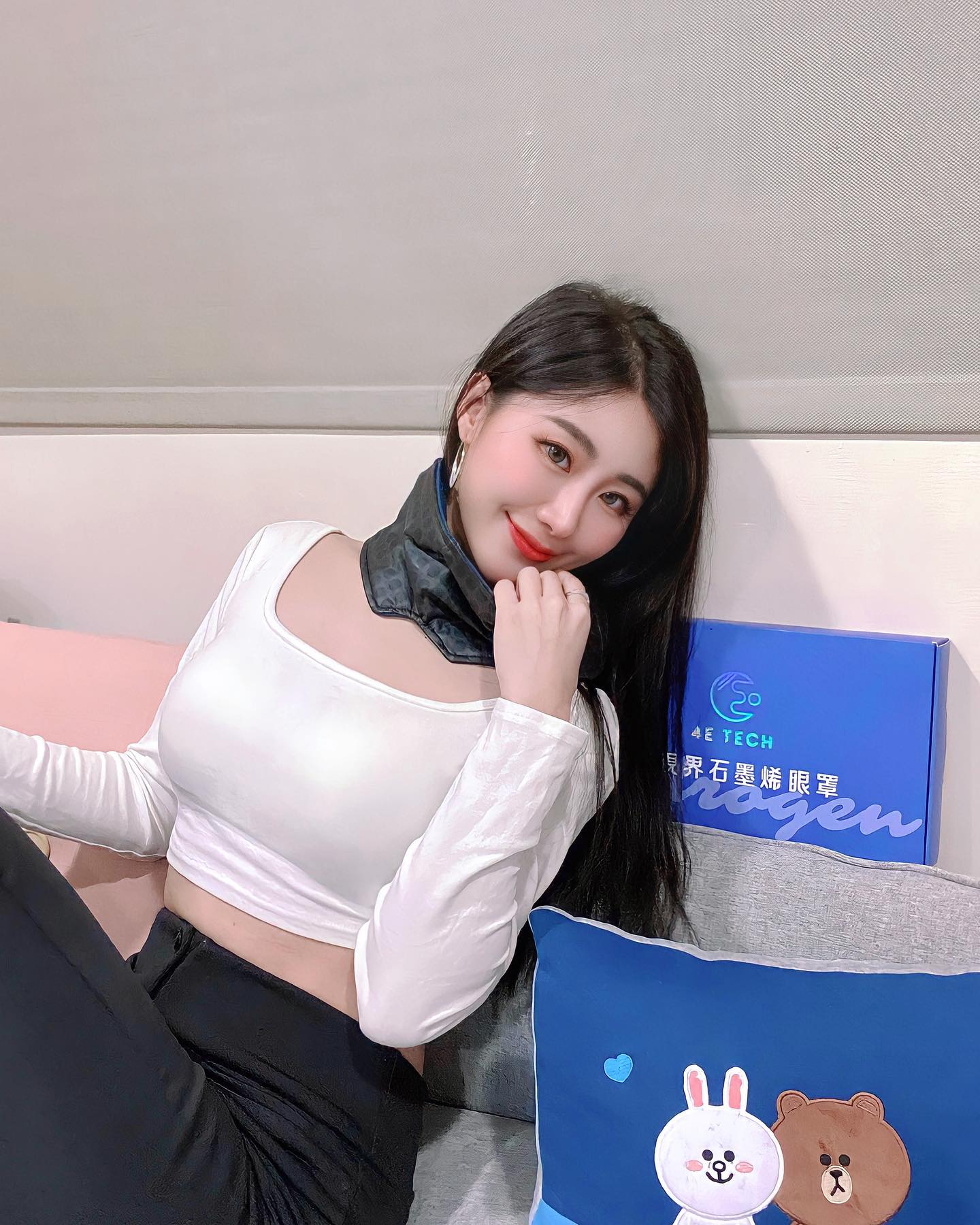 正妹「汪選璇」美乳曲線 身材養眼到極點！-第1章-图片10