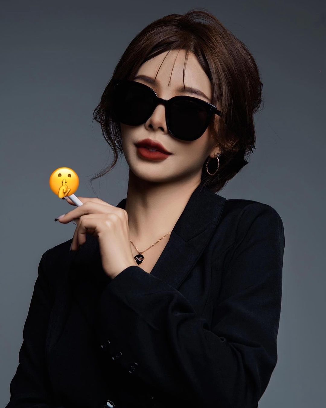 「高萱Kimmy」什麼！人前辣妹~人後御姐-第1章-图片10