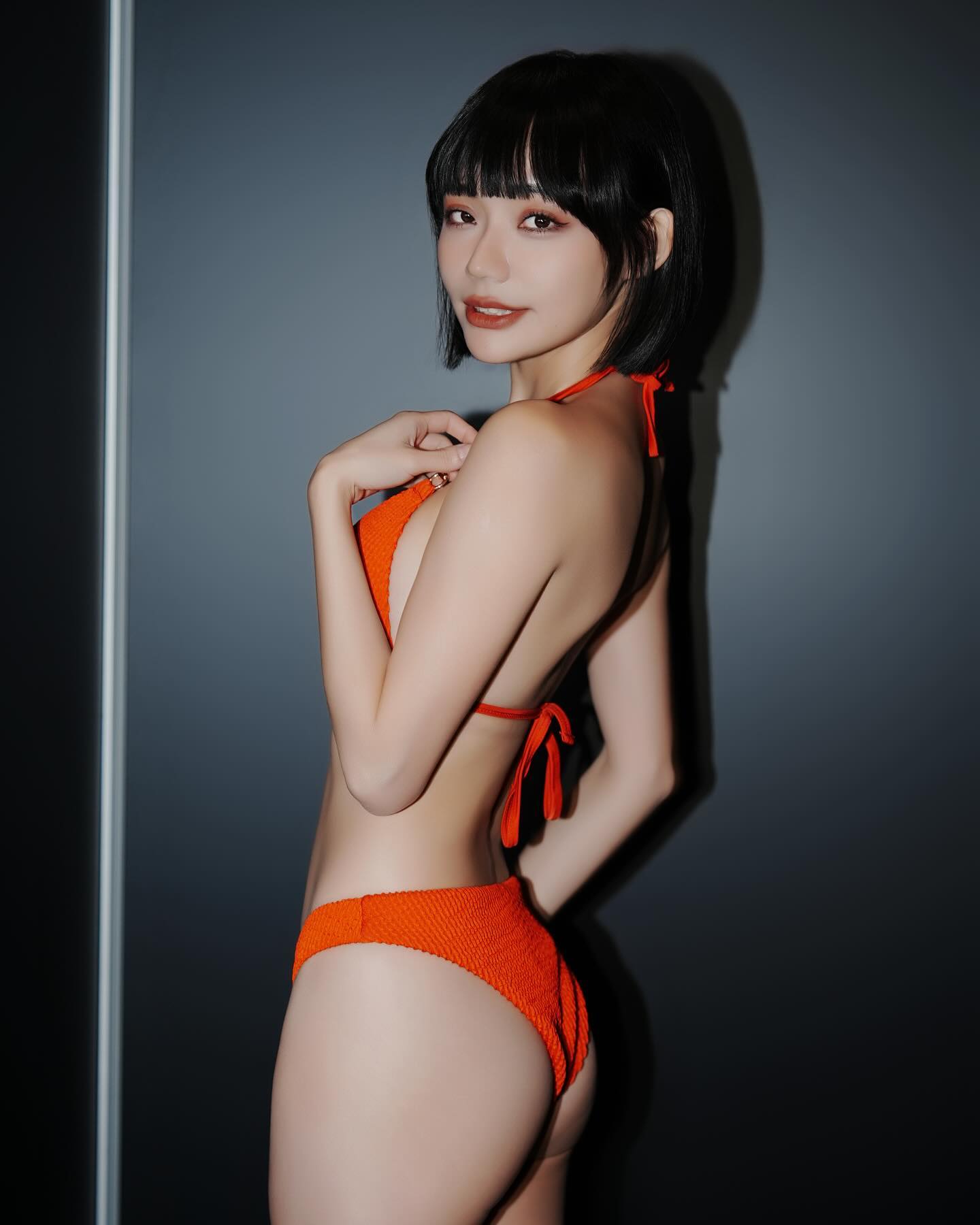 最正寵物溝通師展露「傲秀胸器」火辣拍攝展現性感反差萌-第1章-图片7