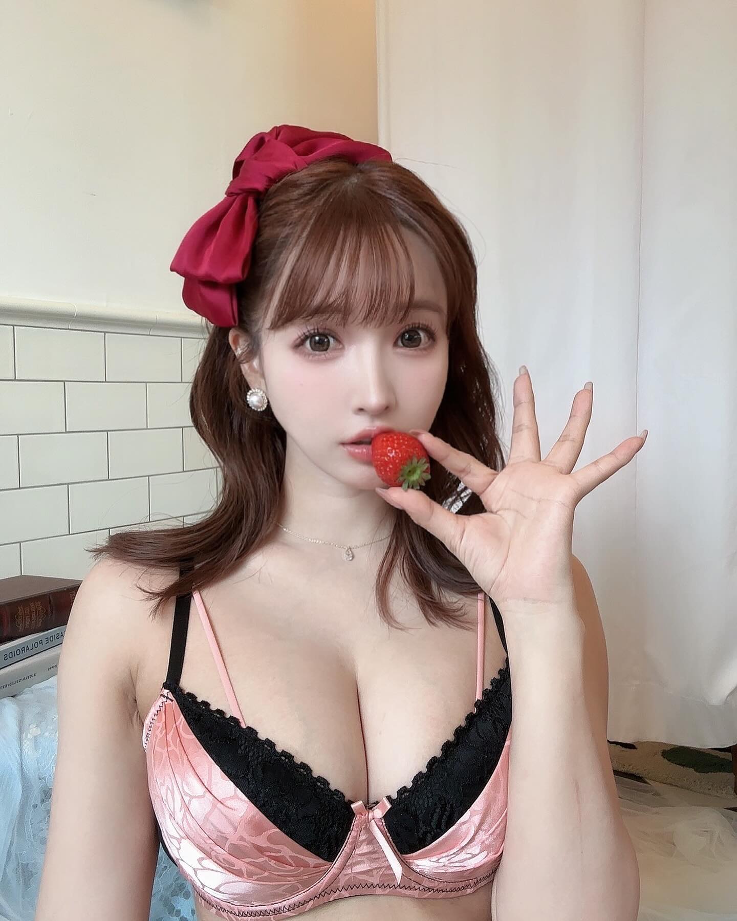 D槽女神性感薄紗「完美肉體」藏不住側面冒出粉色大魔王-第1章-图片7