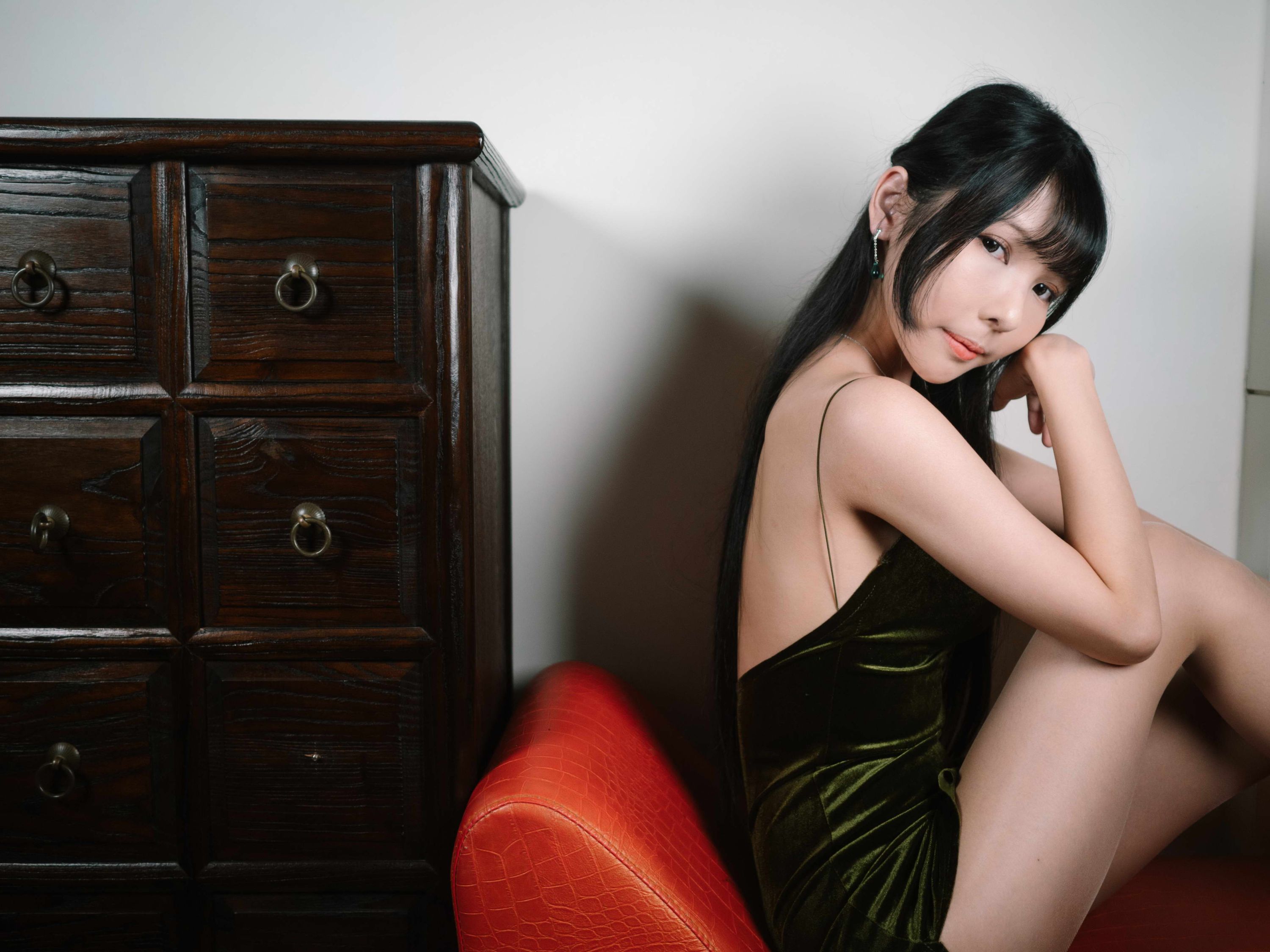 【美腿番外篇系列】長腿美模 依霜 性感約拍 高跟美腿【72P】-第1章-图片64
