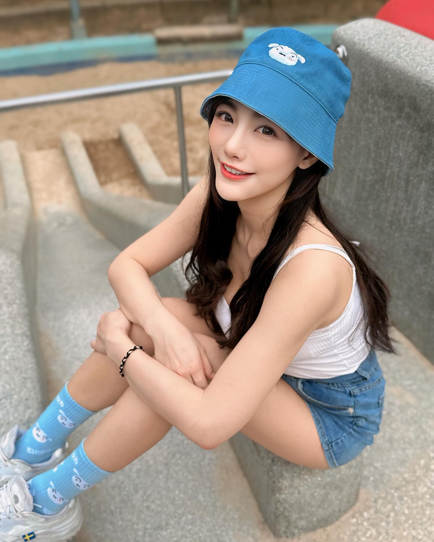 性感嬌娃「陳葳」完美身材滿滿魅力 讓人看了好上火-第1章-图片9