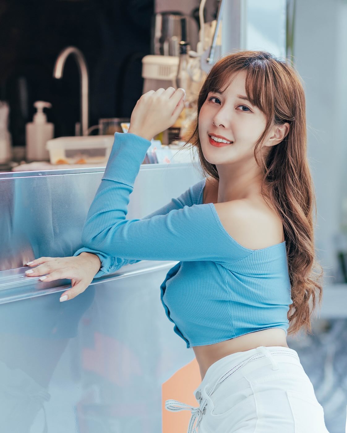 火辣女神「羽晴Min」飽滿上圍太兇猛 難擋全身誘惑-第1章-图片8