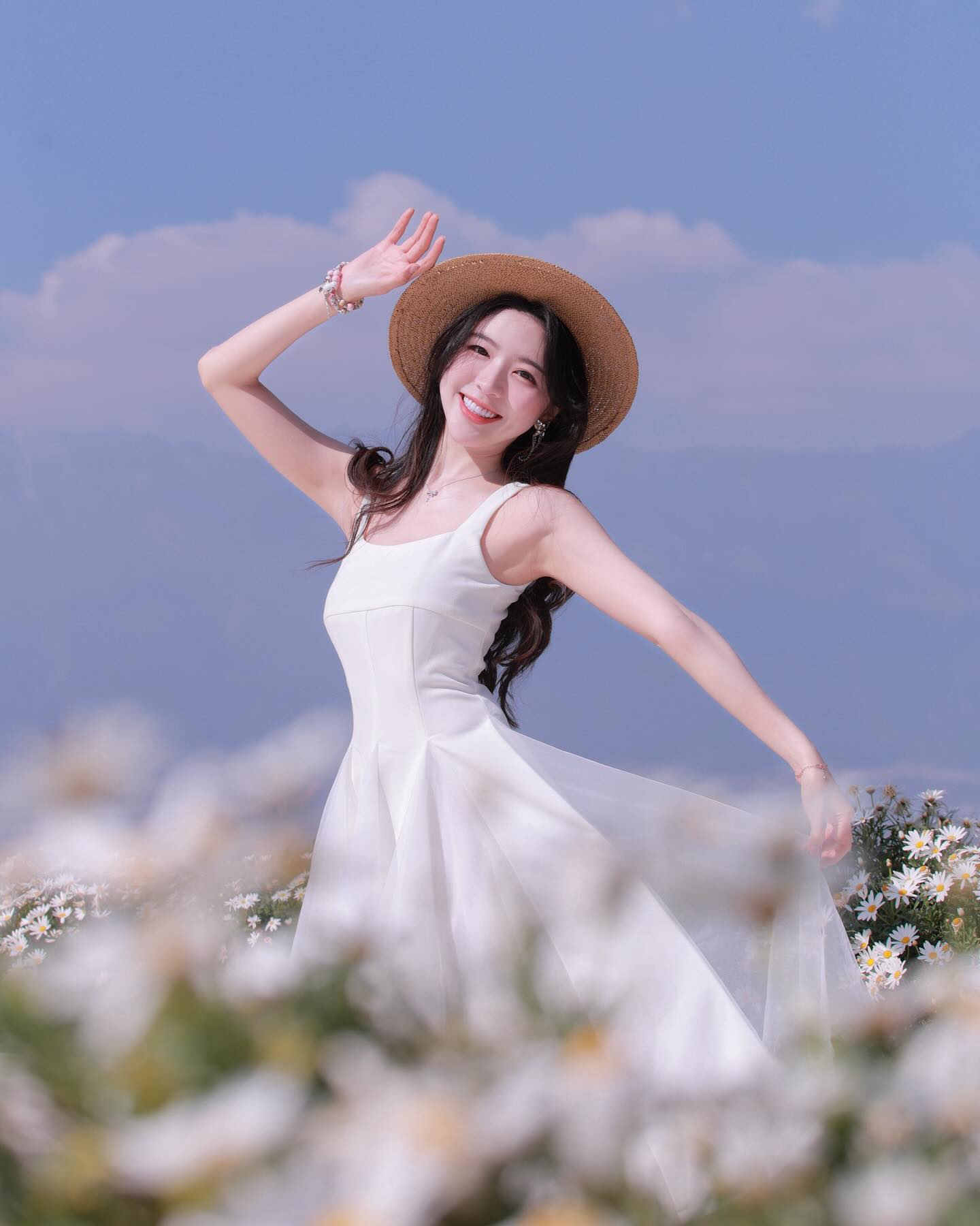 氣質女神「張安琪」渾圓側乳曲線讓人難以招架-第1章-图片4