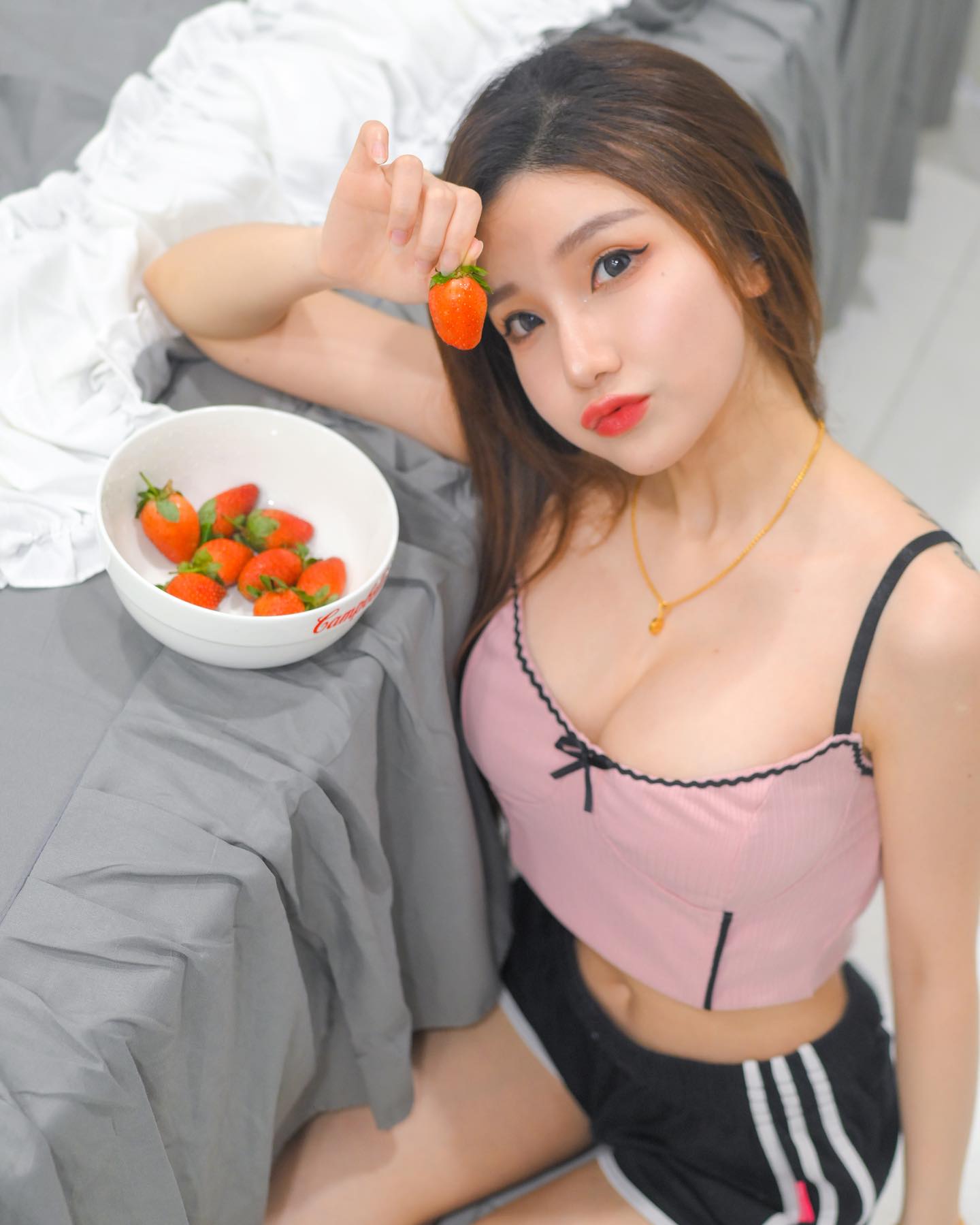 正妹「彭珊珊」溢出來的長輩讓網友讚嘆不已 把持不住誘惑-第1章-图片7