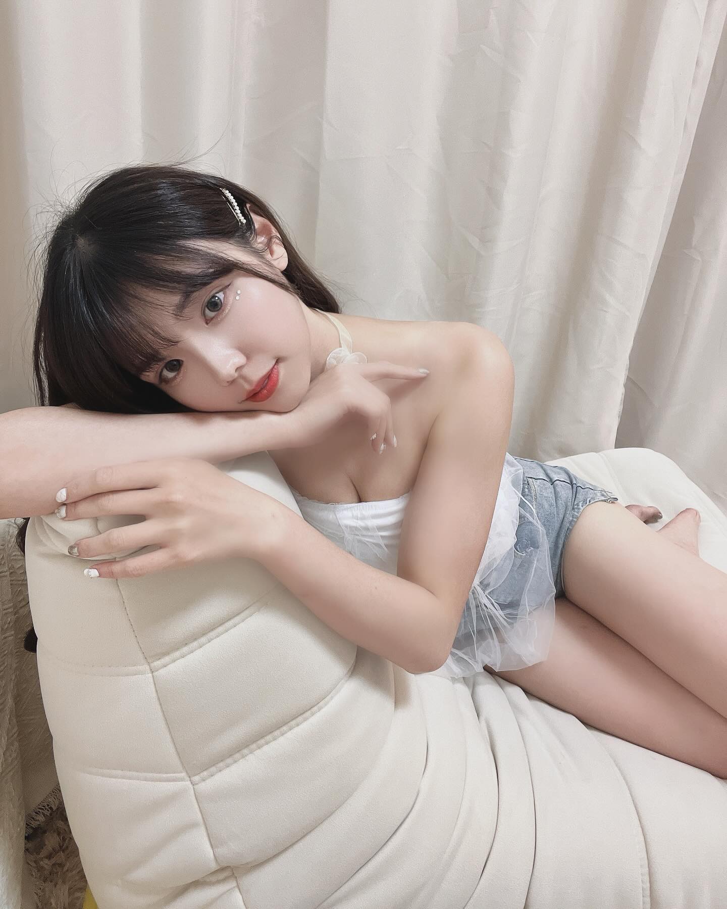 氣質美女「Zoe 肉乙」極品火辣身材令人看了著迷.....-第1章-图片7