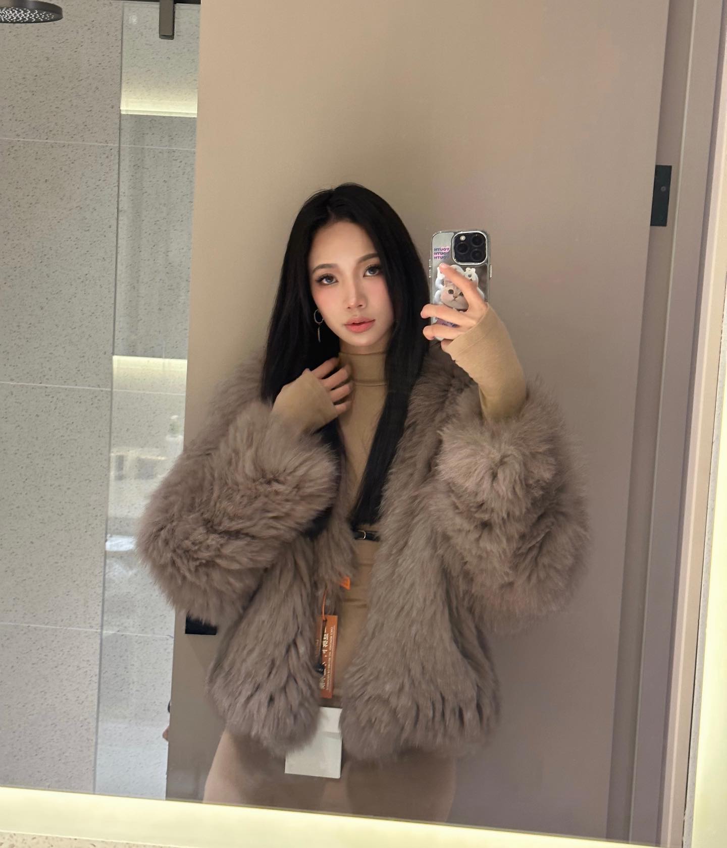 「孟橙」 雪乳雙峰和挑長美腿給人無限遐想-第1章-图片8