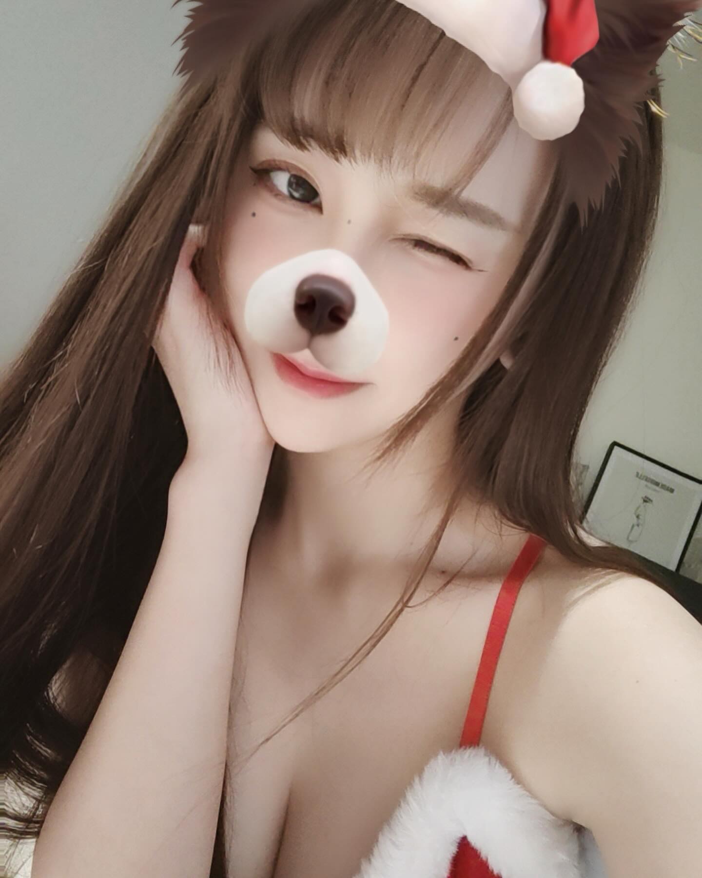 「Amilus Hu」外型甜美實在太優質......身材一脫很有料-第1章-图片5