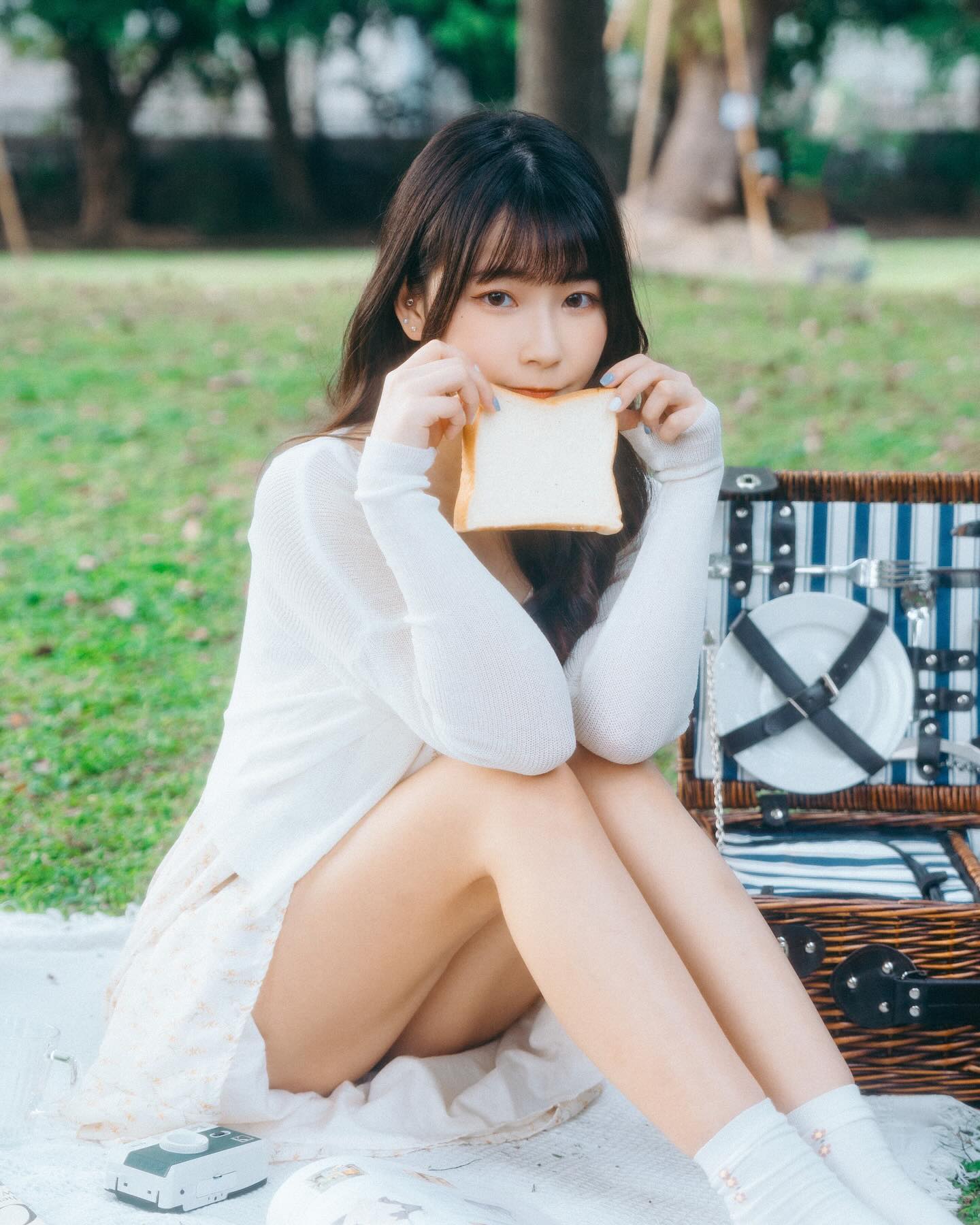 甜美女孩「陳QQ」解放身材炸出傲人 誘惑誰都扛不住-第1章-图片6