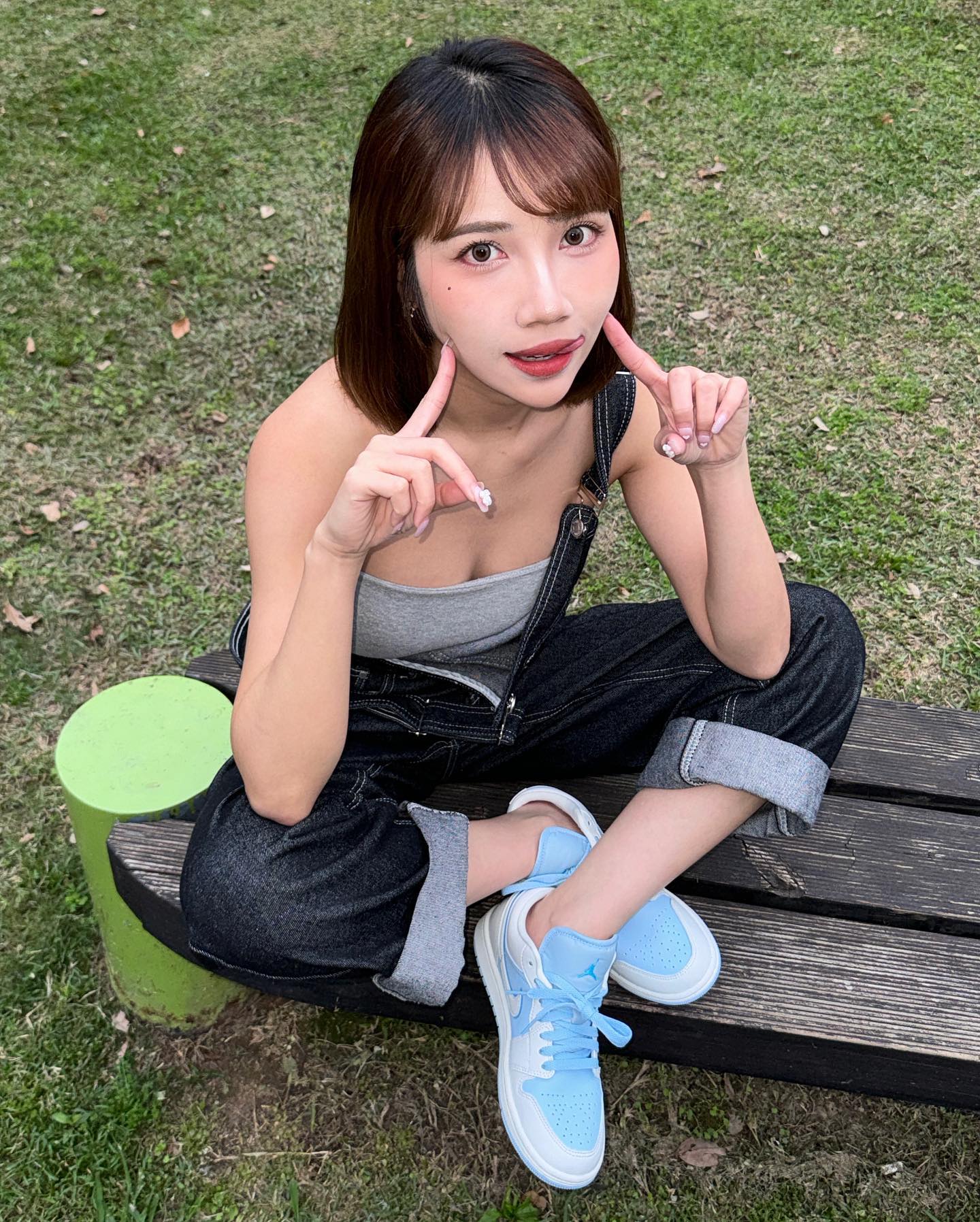 正妹「彭彭柔柔」前凸後翹的身材看了欲罷不能-第1章-图片4