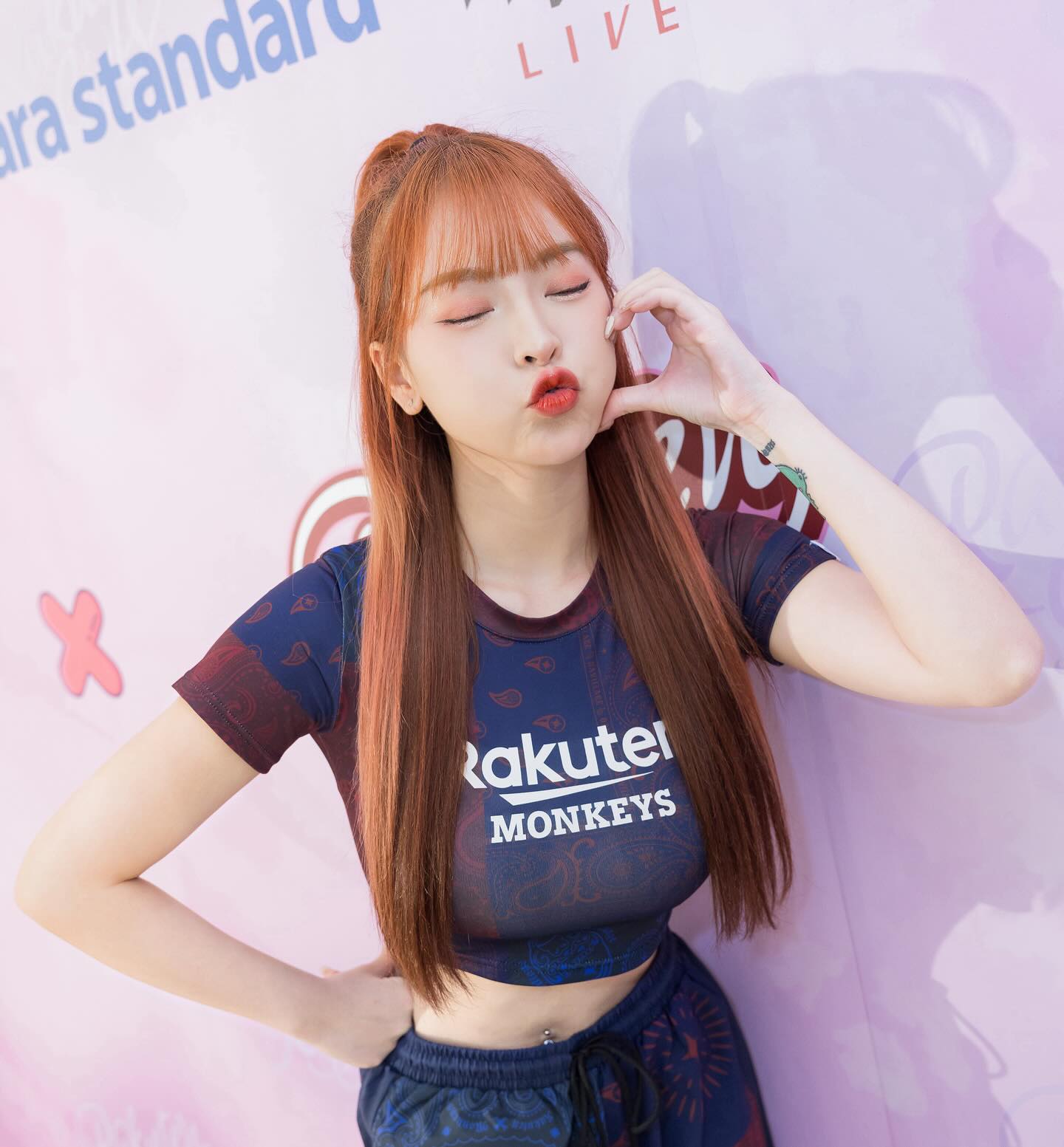 美乳女孩「心韻」小露白嫩養眼畫面 誘惑無人能擋-第1章-图片5