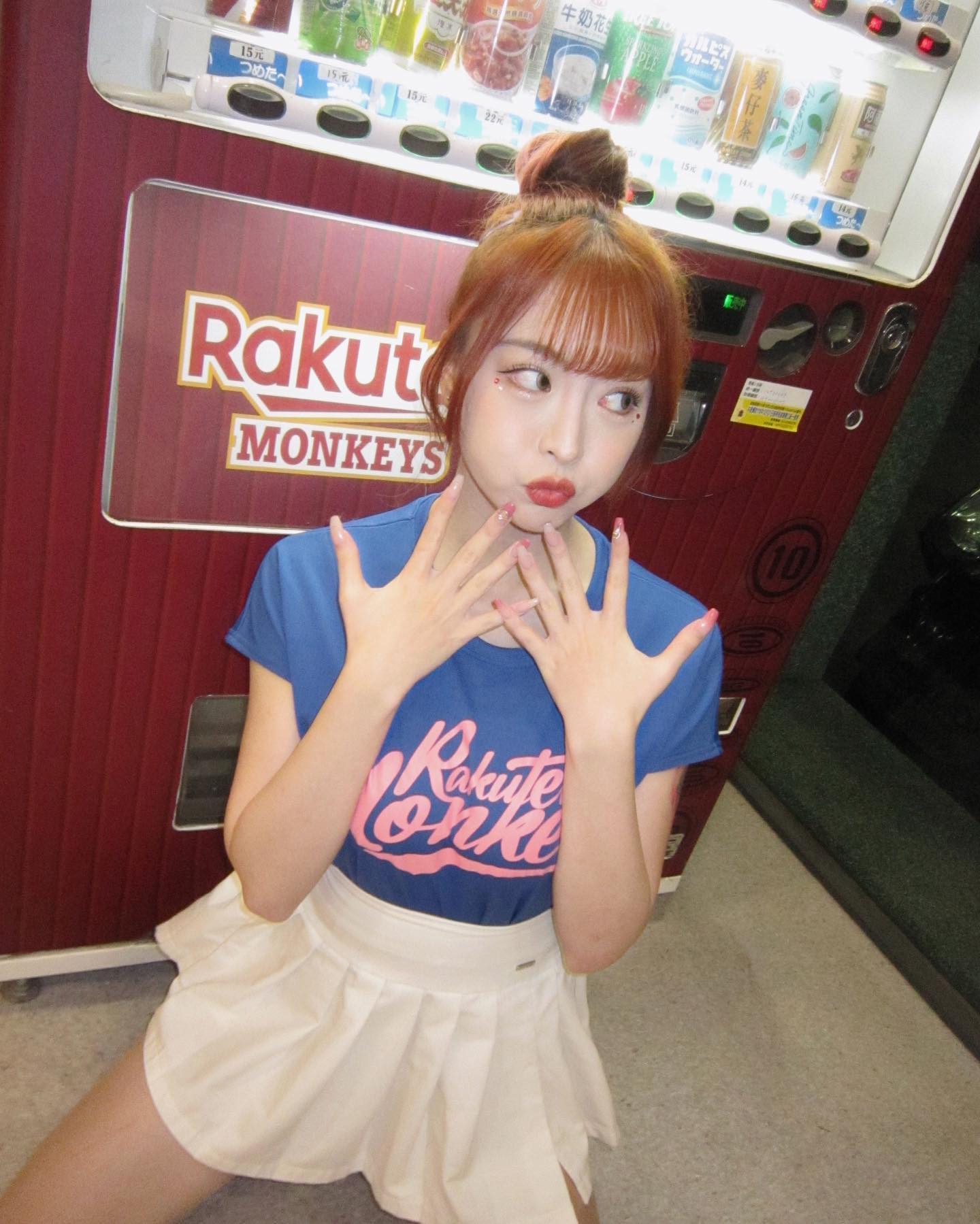 美乳女孩「心韻」小露白嫩養眼畫面 誘惑無人能擋-第1章-图片9