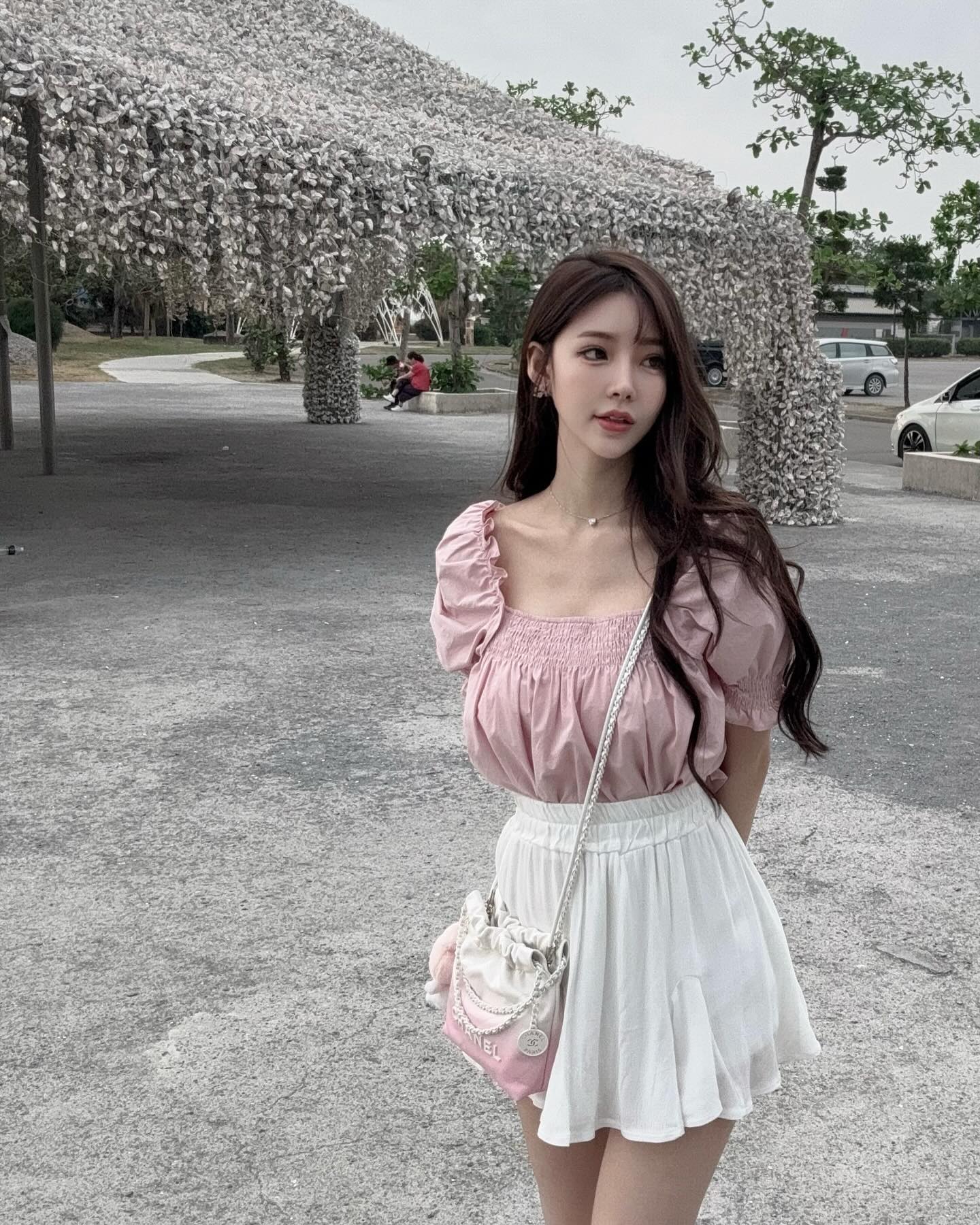 天生麗質「趙采瑄Ning」極品臉蛋讓人迷戀 擄惑你的心-第1章-图片2