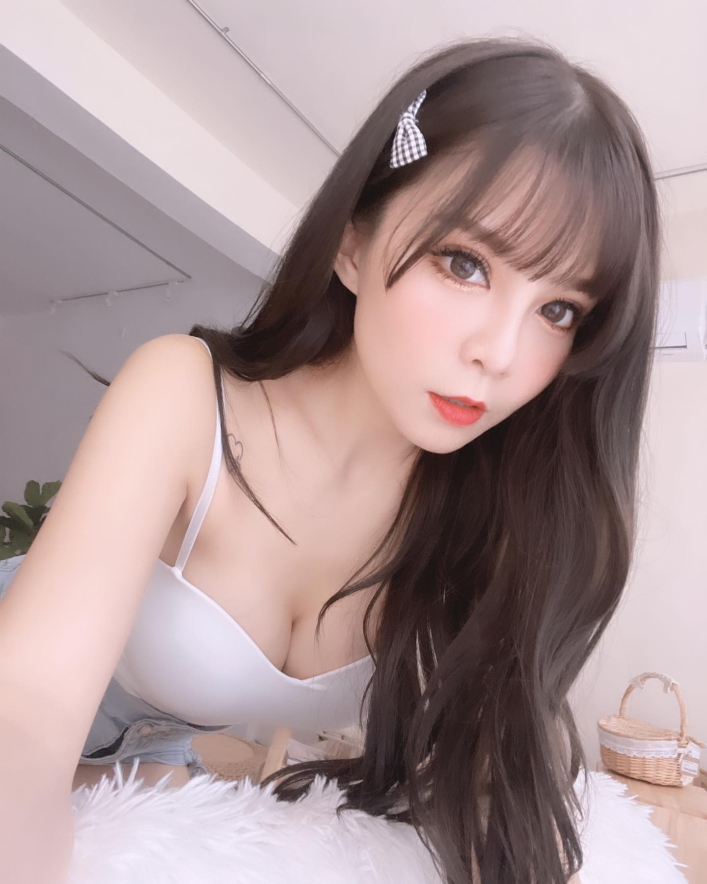 電眼女神「兔寶」美艷外型惹人憐愛 粉絲：全身裝扮真誘惑-第1章-图片6