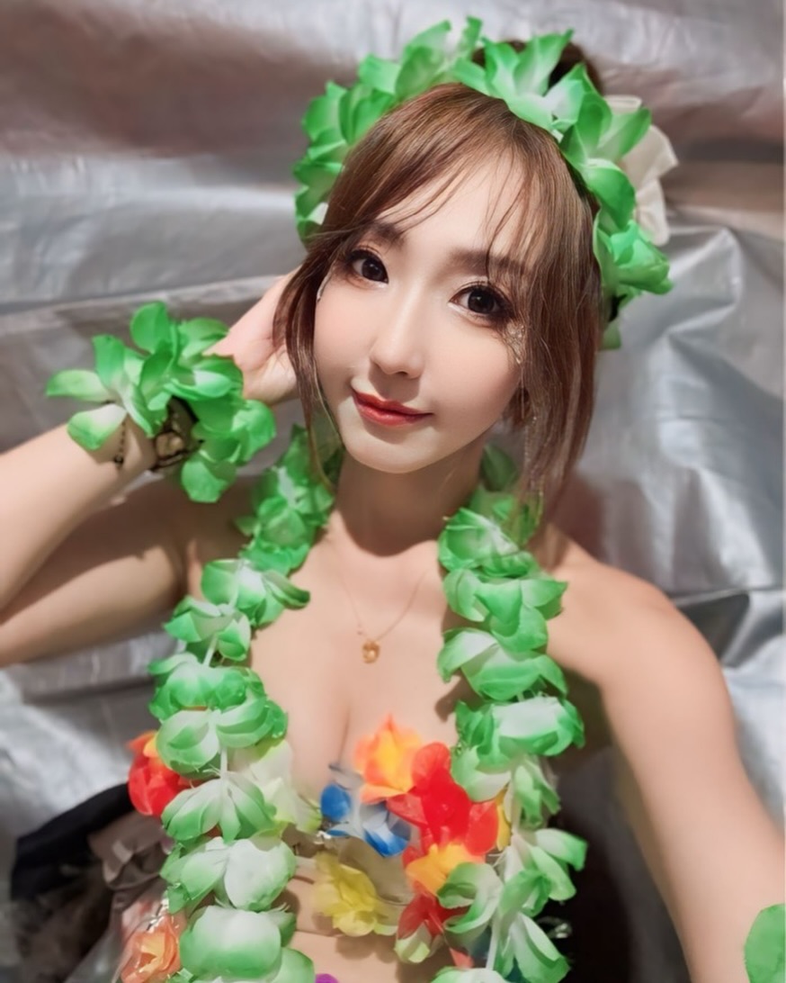 正妹「Where方小卉」穿著性感誘人！線條完美辣翻-第1章-图片1