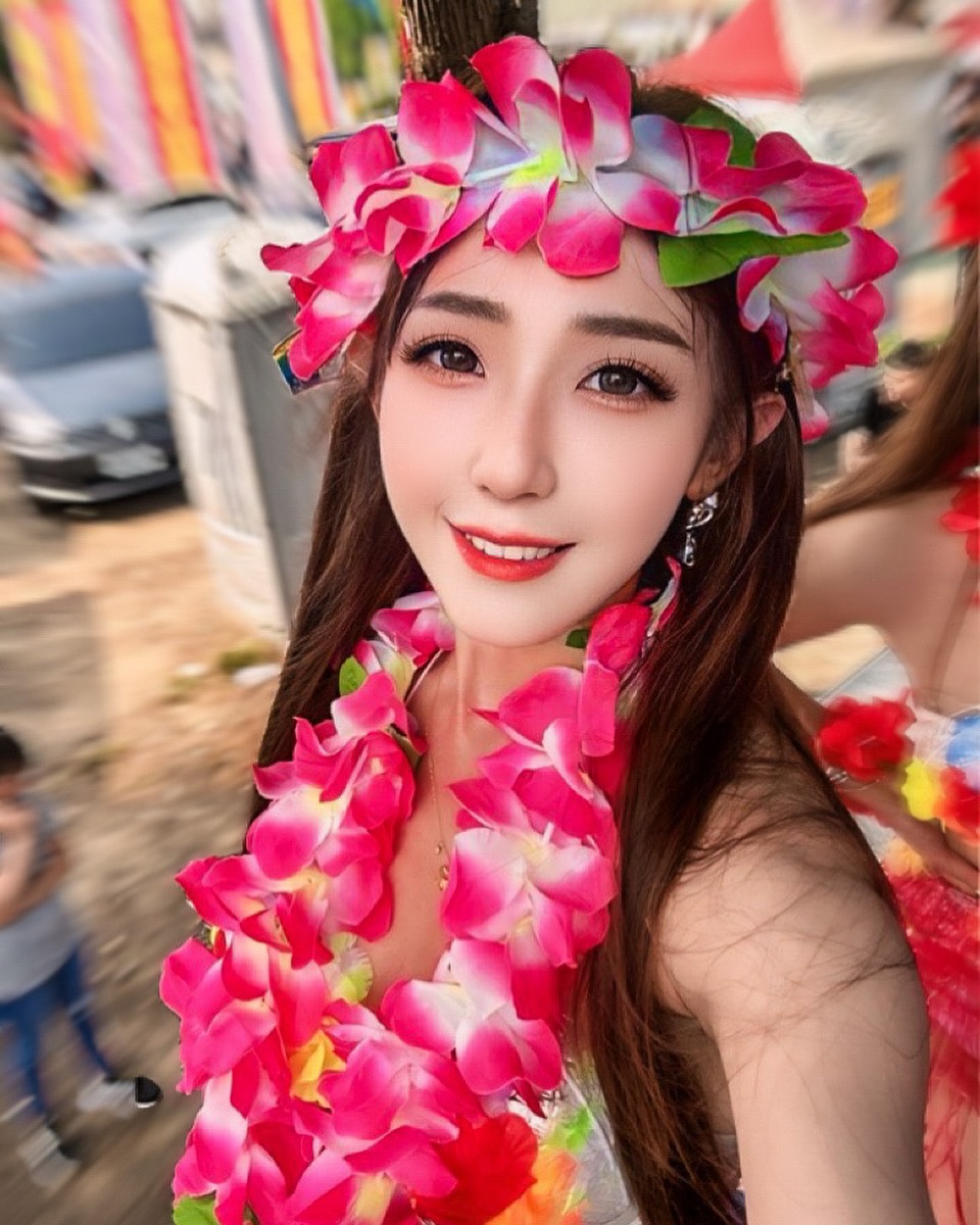 正妹「Where方小卉」穿著性感誘人！線條完美辣翻-第1章-图片5